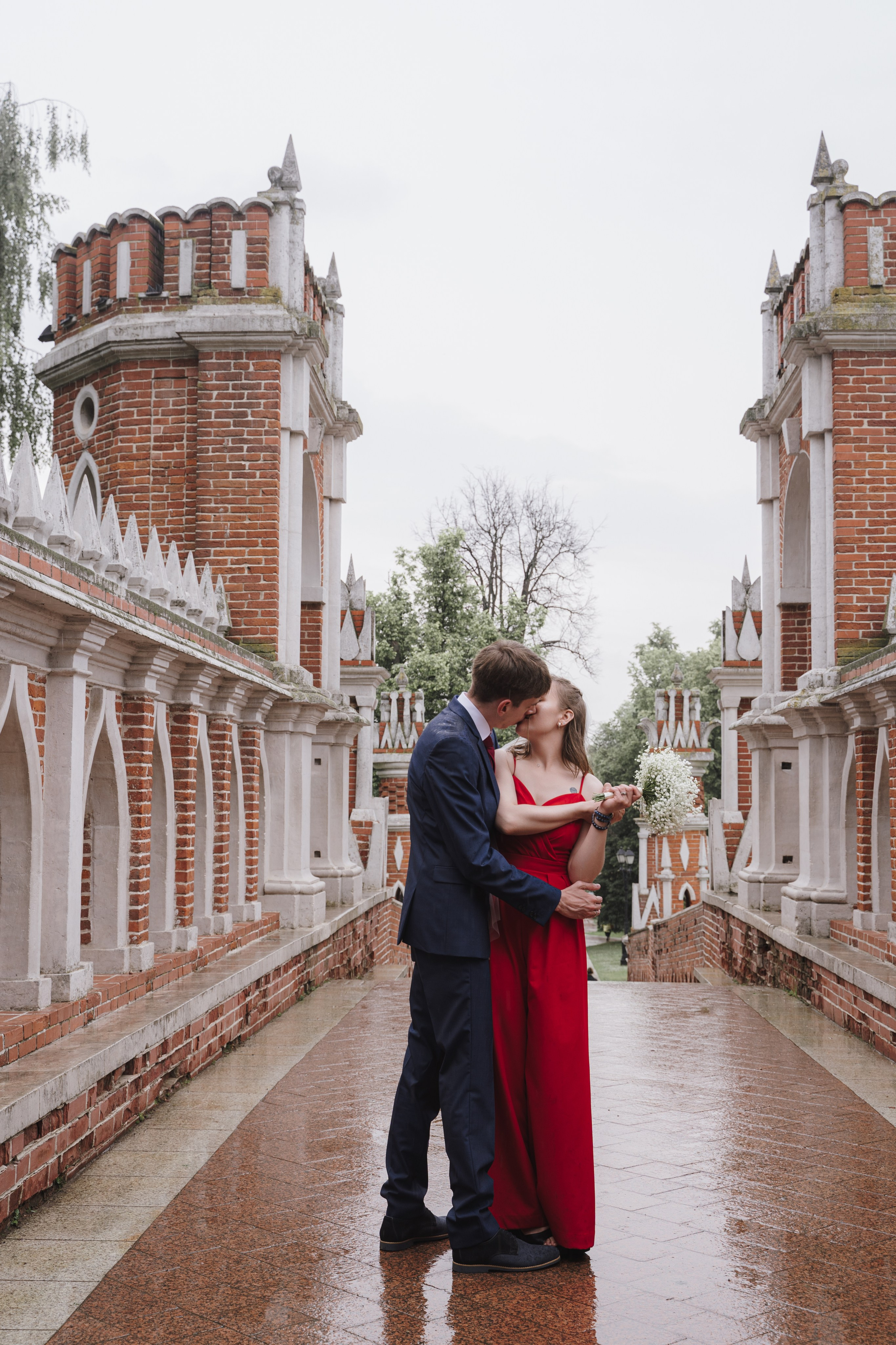 Гоша & Женя | Роспись, прогулка под дождем. Свадебный фотограф Москва Инесса Зверева