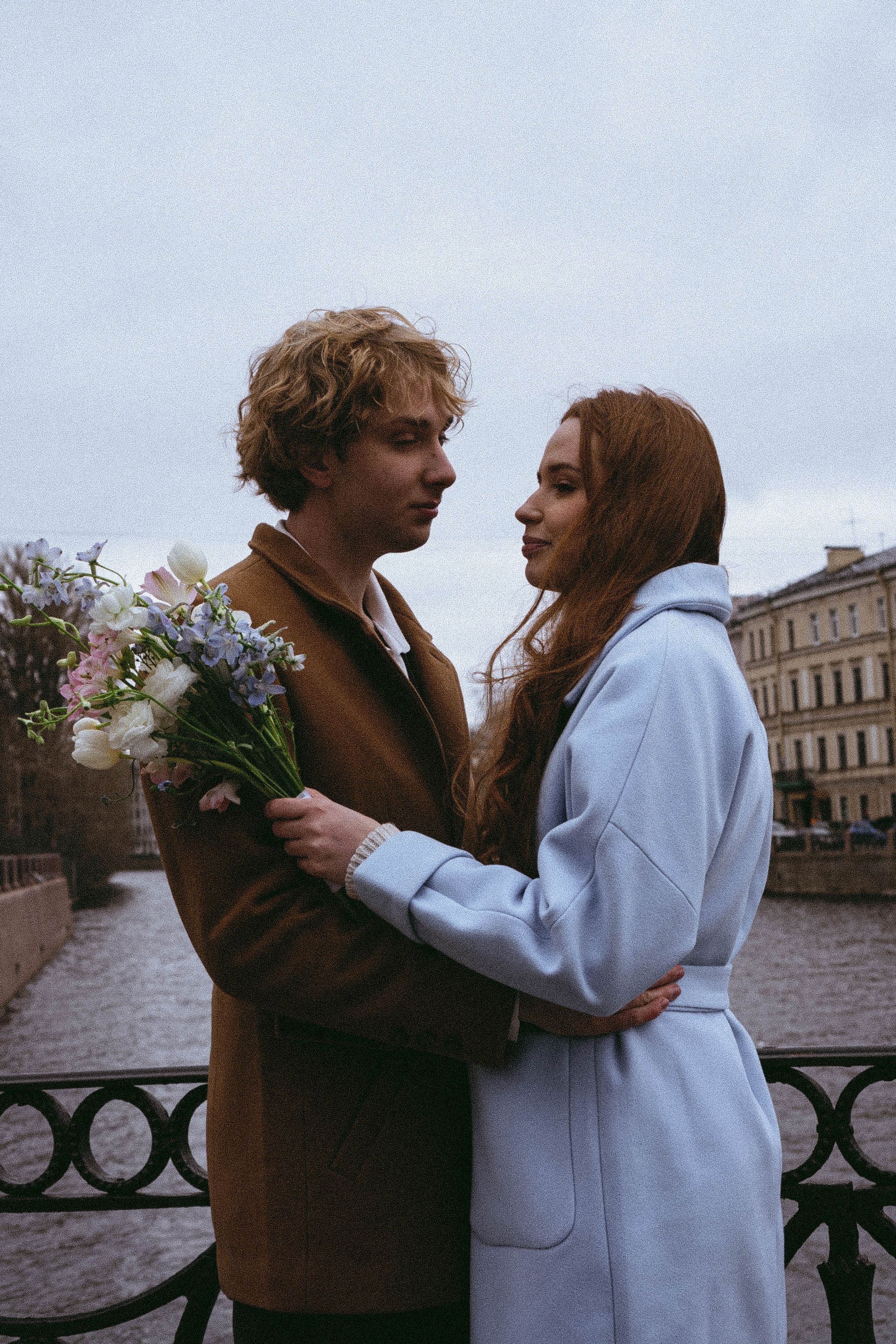 СВАДЕБНАЯ ПРОГУЛКА ПО ПЕТРОГРАДКЕ ВЕСНОЙ (ФОТОСЕССИИЯ ПАРЫ СВАДЕБНАЯ). Профессиональный фотограф, Санкт-Петербург — Виктория Богомолова