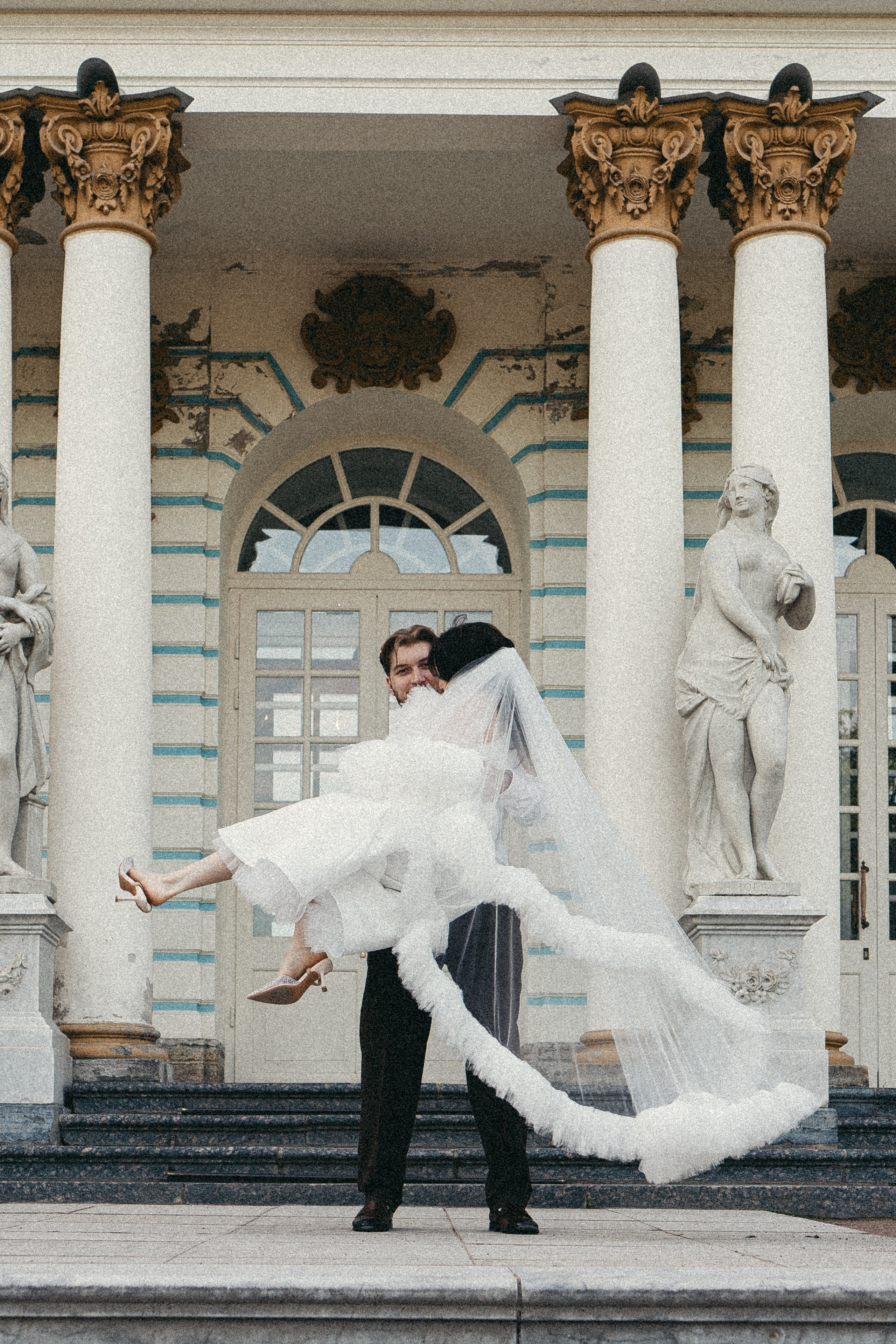 СВАДЕБНАЯ ФОТОСЕСИСИЯ В ГОРОДЕ ПУШКИН. Профессиональный фотограф, Санкт-Петербург — Виктория Богомолова