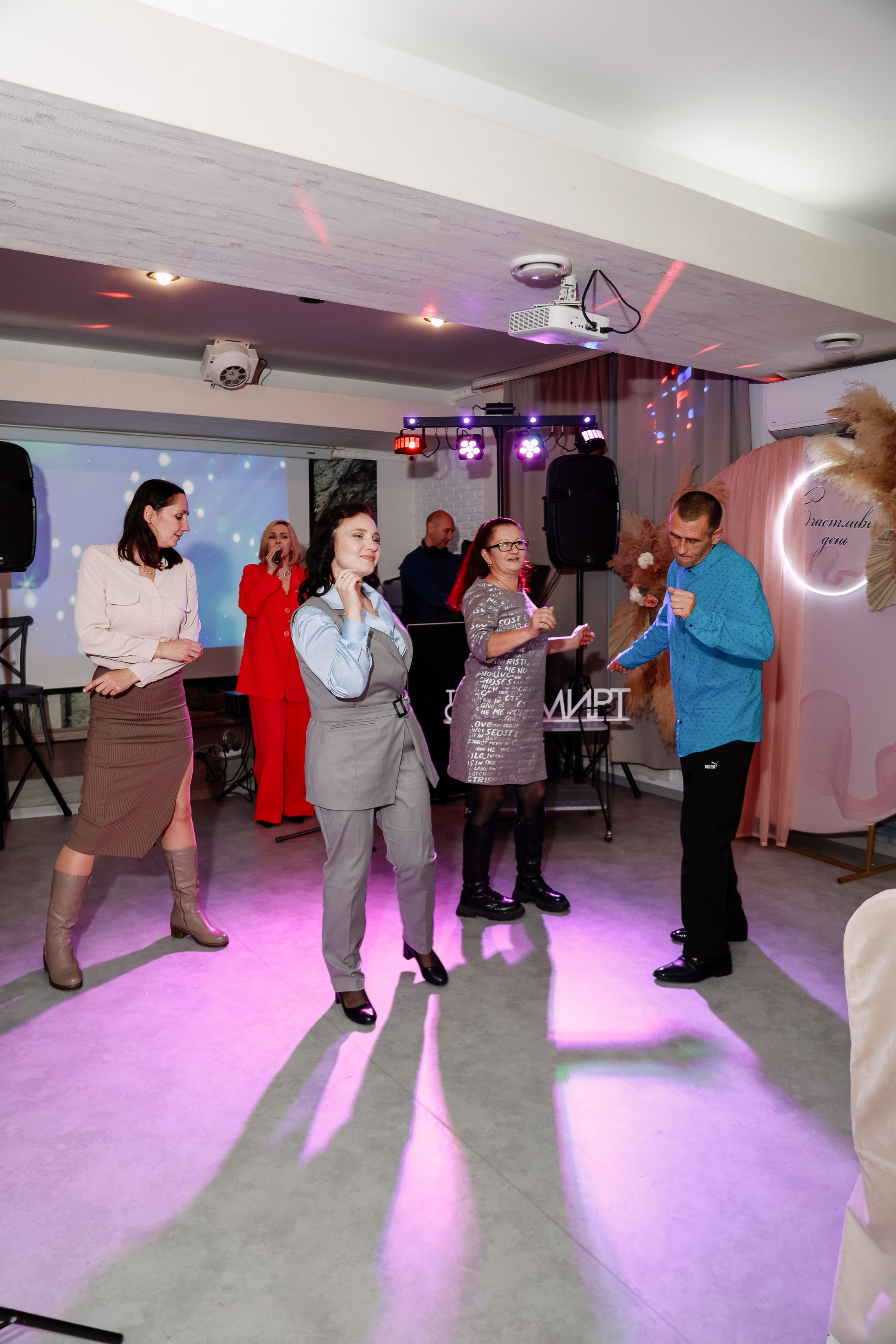 Корпоратив в Парусе. Фотограф Юлия Мальцева