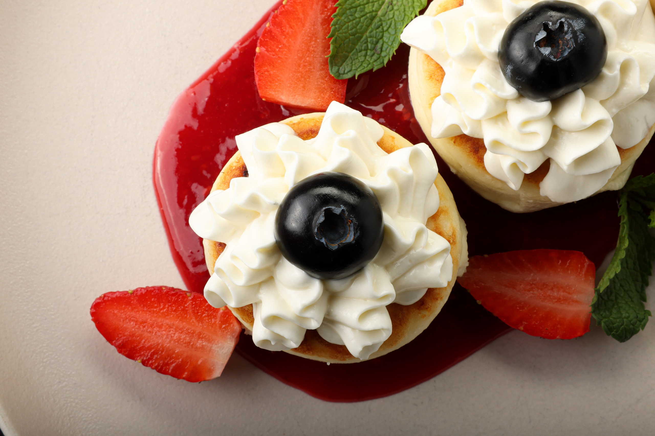 APPLEMANIA. Фотограф Самира Абдуллаева