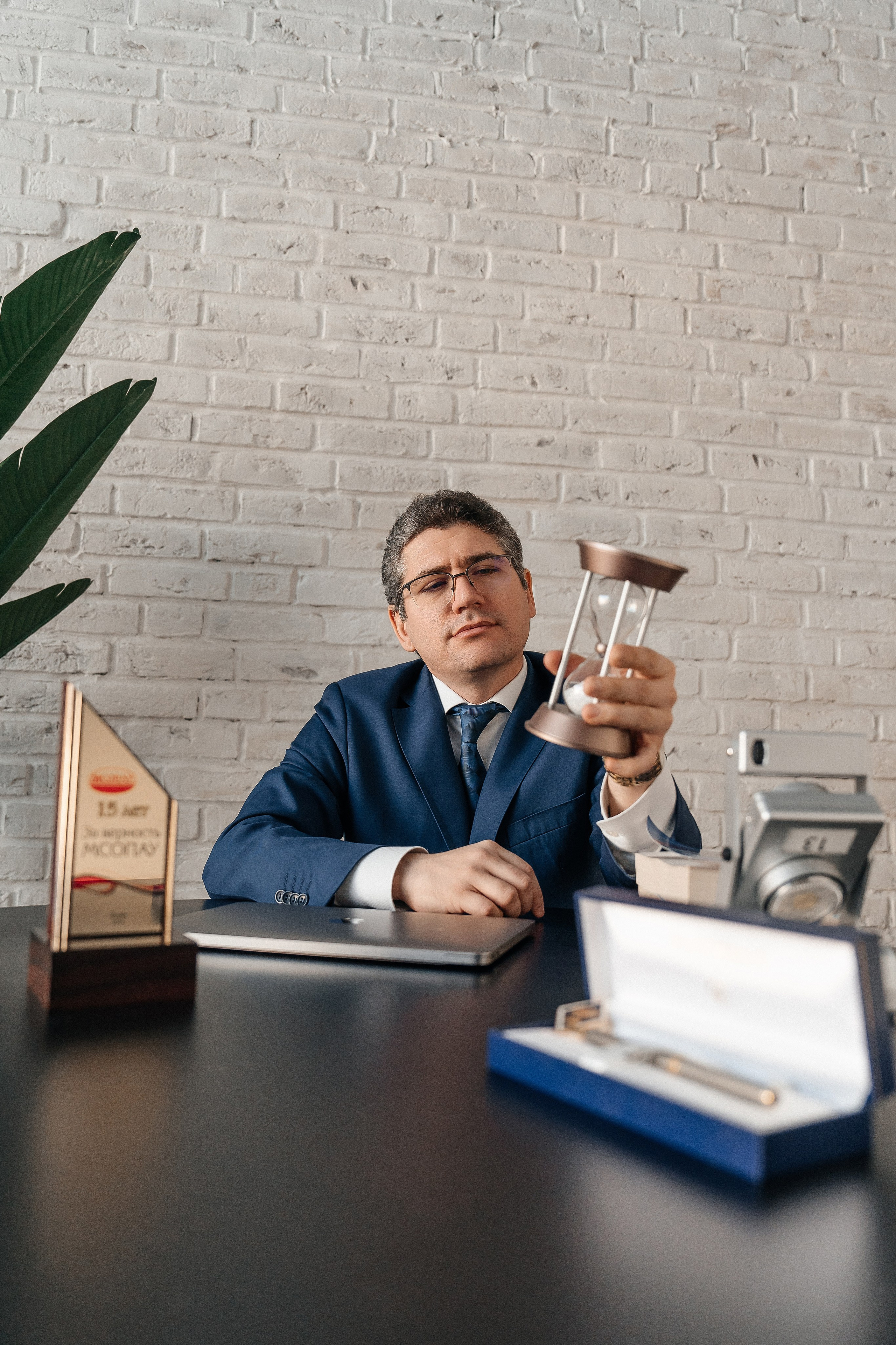 Юридическая компания Контент. Lokos.pro Ник Соколов Фото и Видео Москва/Ростов-на-Дону