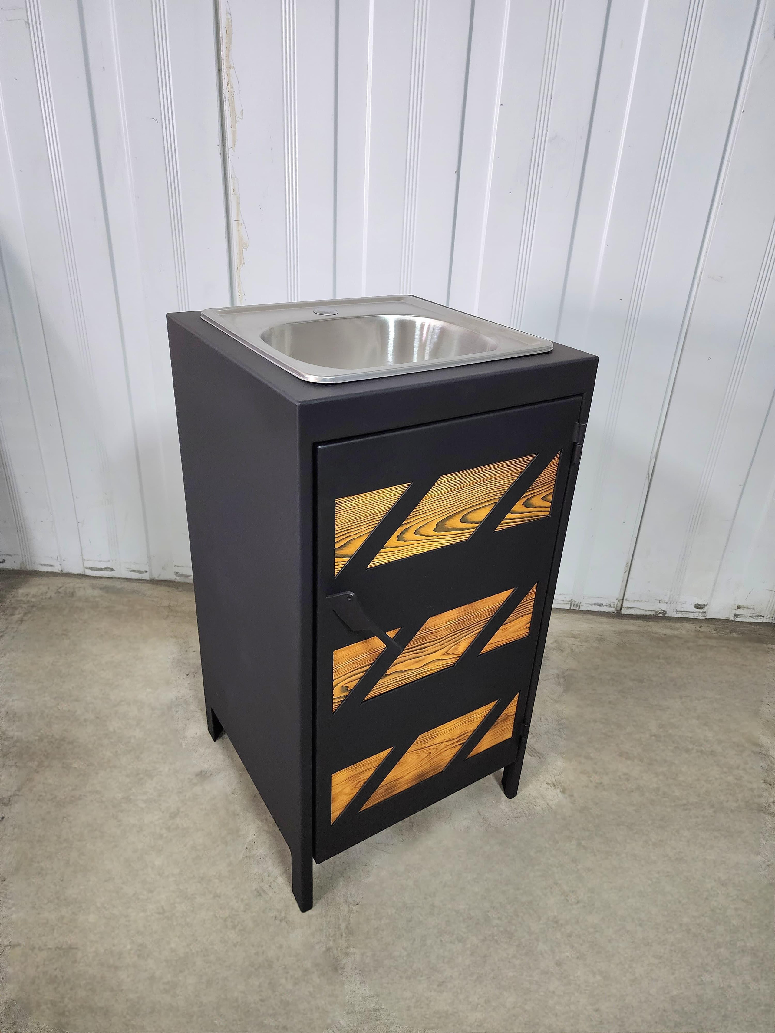 Тумбочки приставные. Купить / заказать мангал для дома в Краснодаре от производителя «Мангал Мастер»