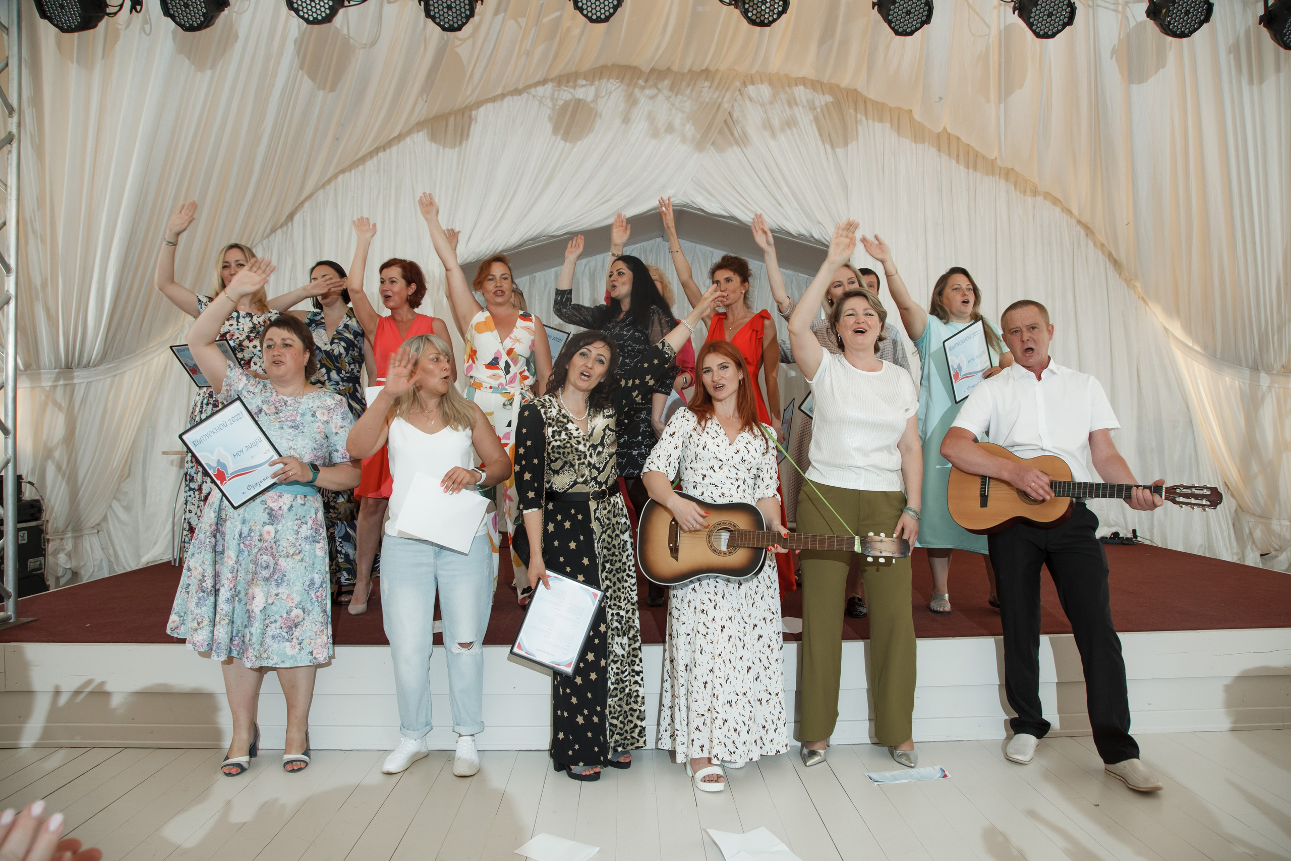 Выпускной, шатер в усадьбе «Гребнево». Свадебный и репортажный фотограф (Москва, Королев и другие)