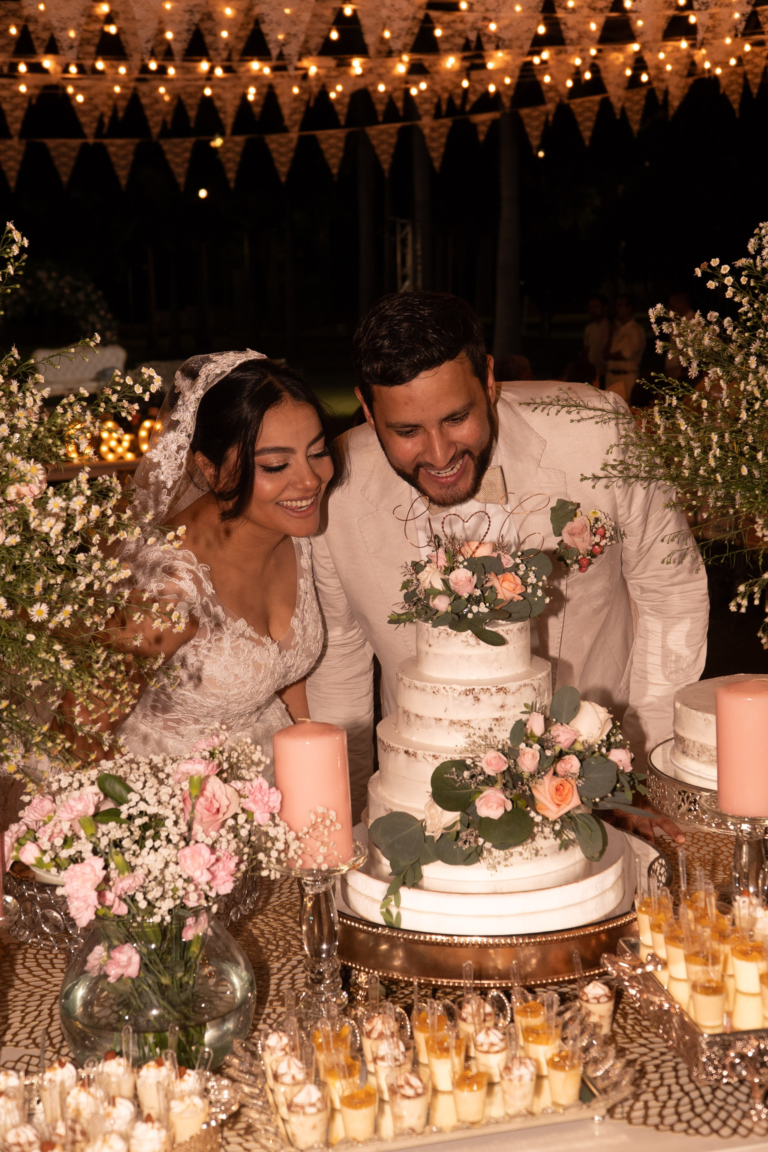 Carola & Gerson. Wedding Photographer in Barcelona and Medellin