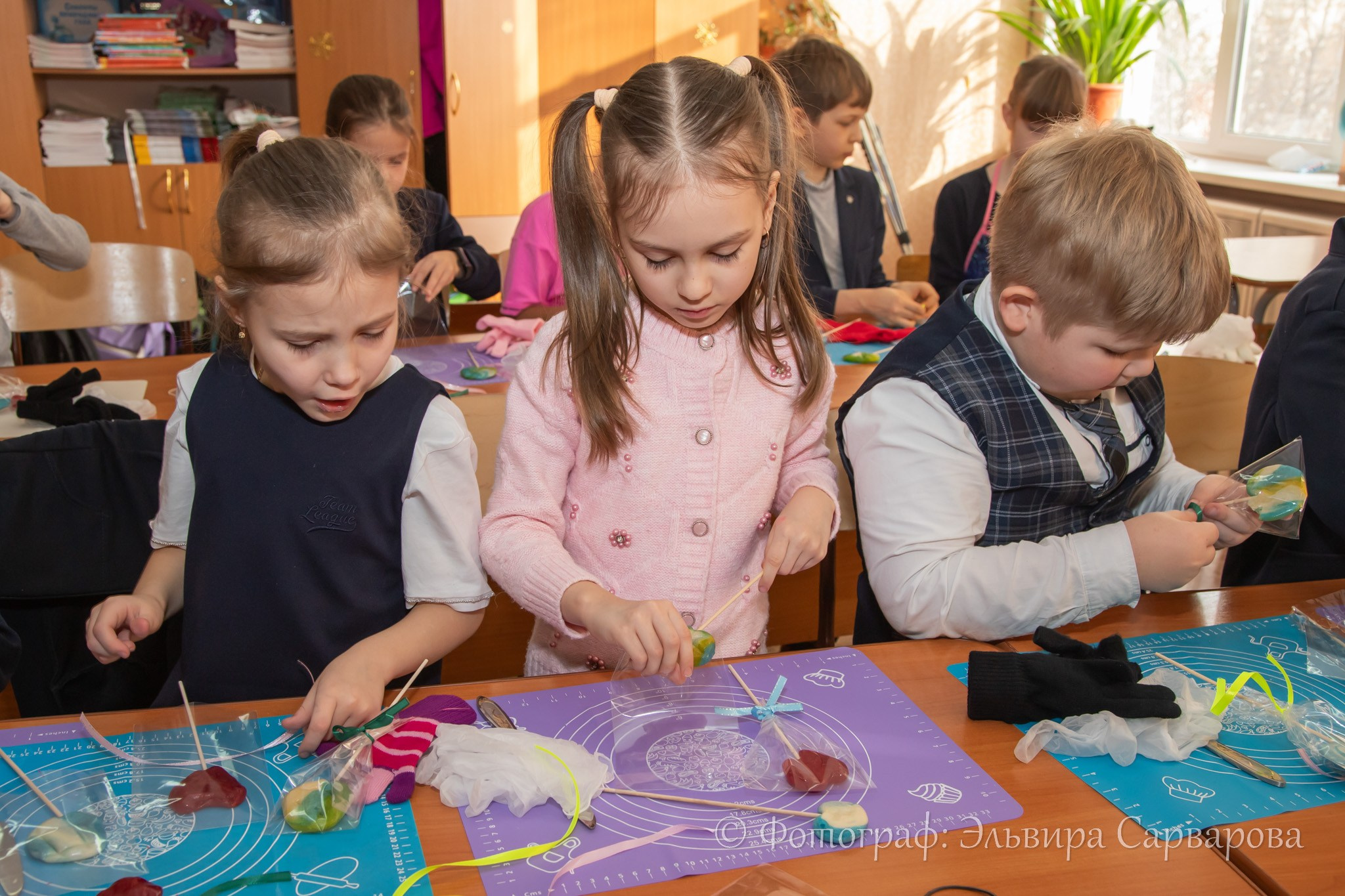 Мастер-класс по леденцам. Репортажный Фотограф