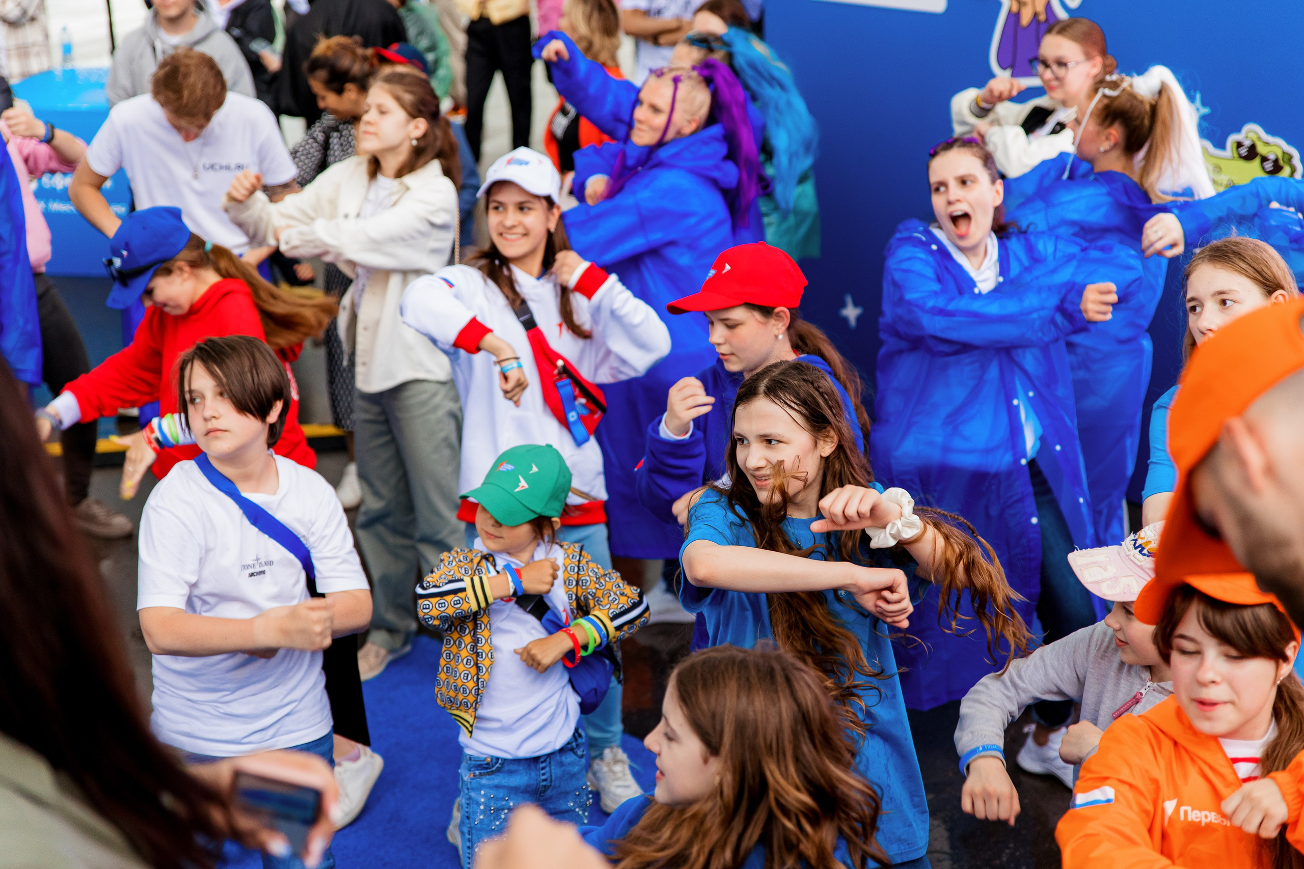 ВК Сферум | Фестиваль «Движение первых». Репортажный фотограф Семён Борисов | Москва
