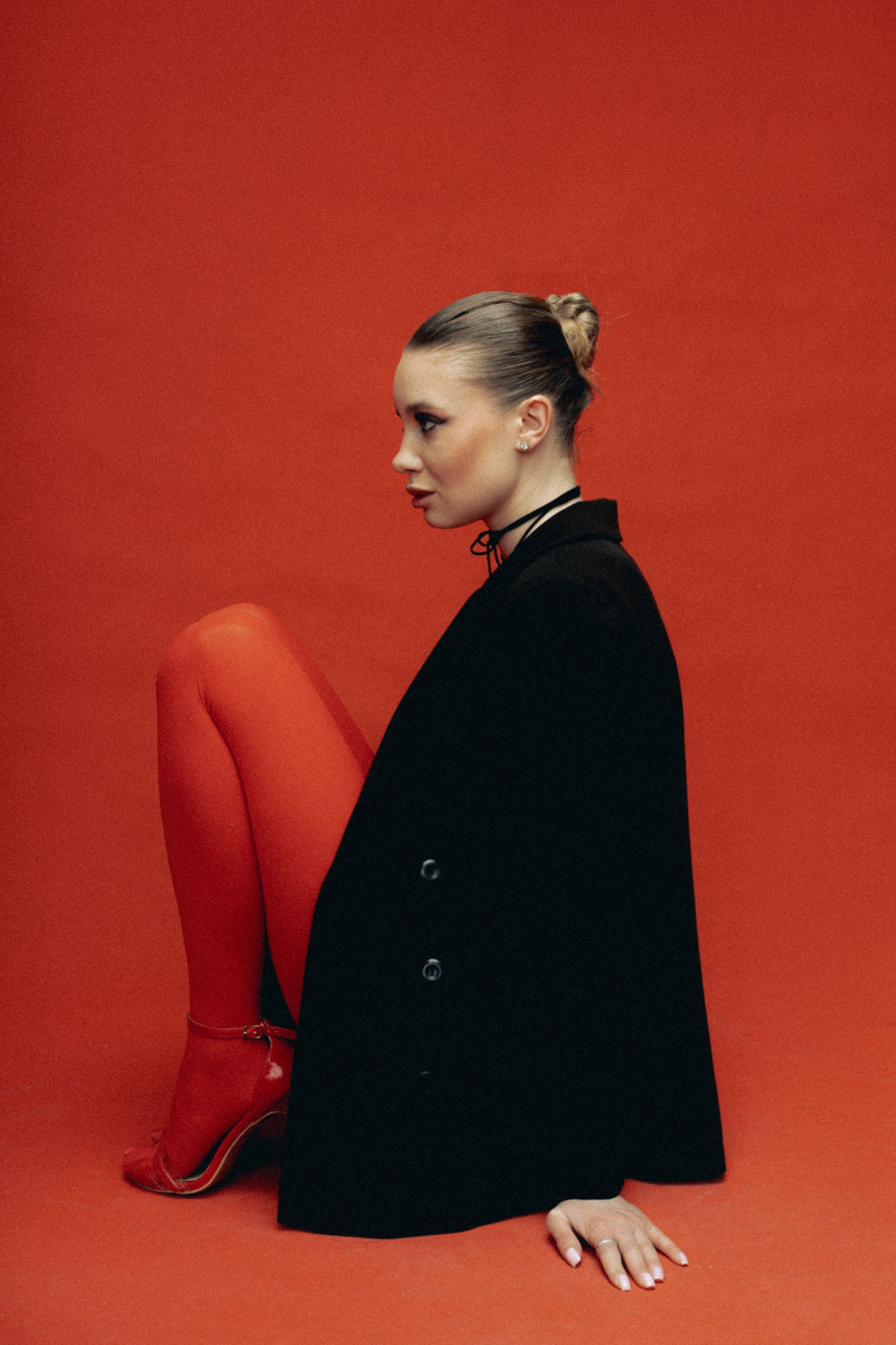 Red. Fashion-фотограф Желеуов Дулат