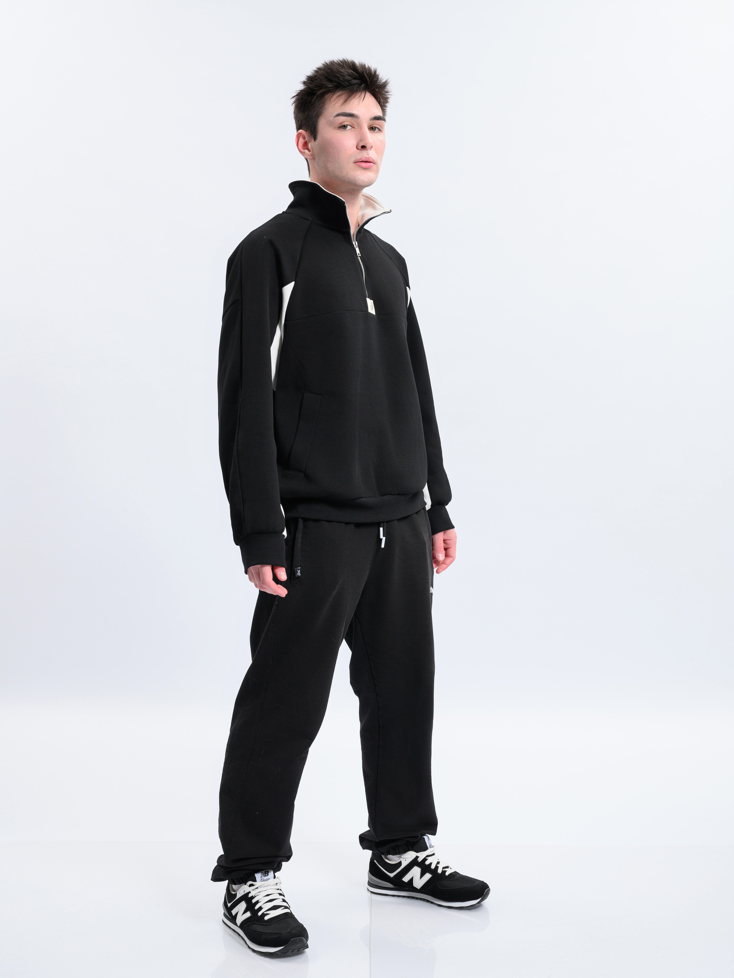 Каталог Мужчины. Студия рекламной и предметной съемки товаров WELKO Studio