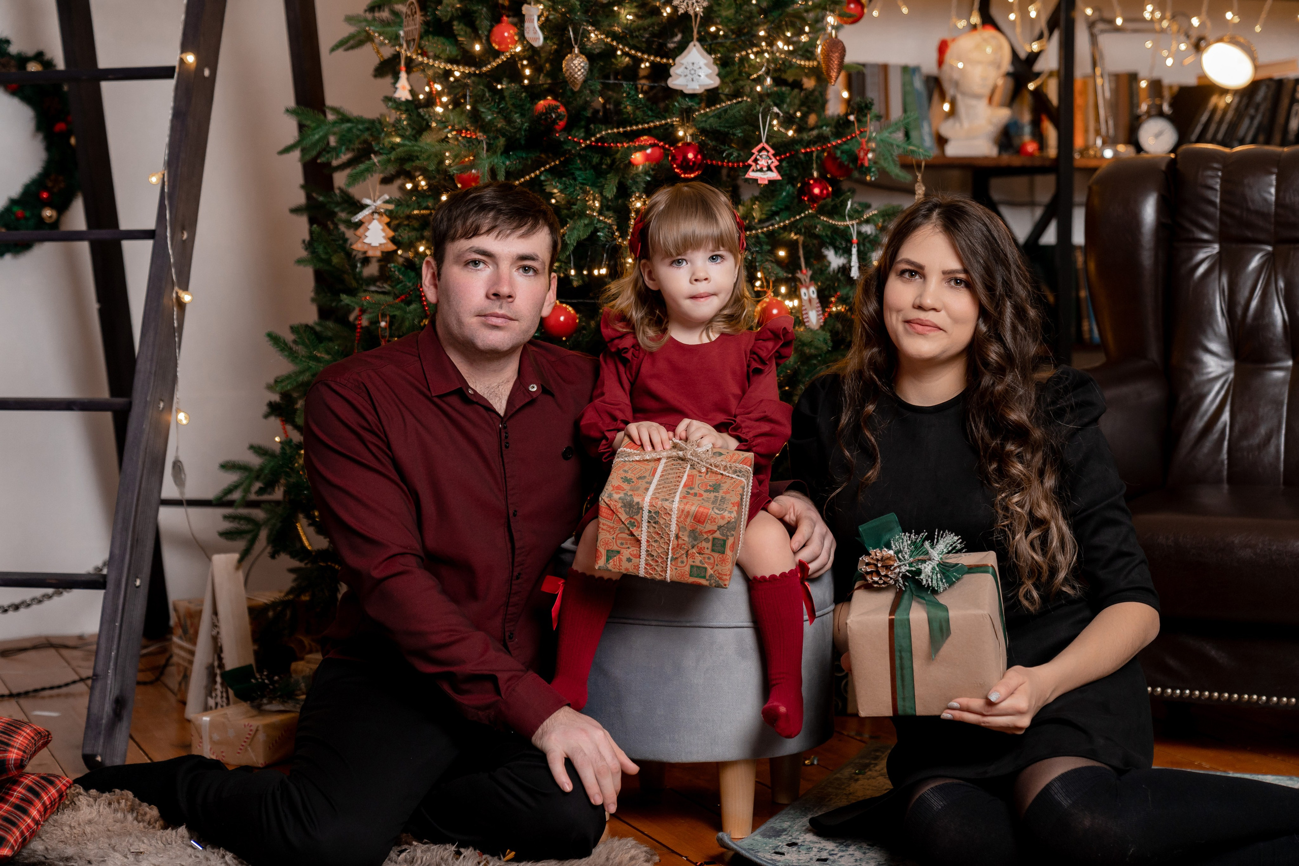 Новогодняя фотостудия. Семейный фотограф СПб Анастасия Василь. Фотосессия на годик