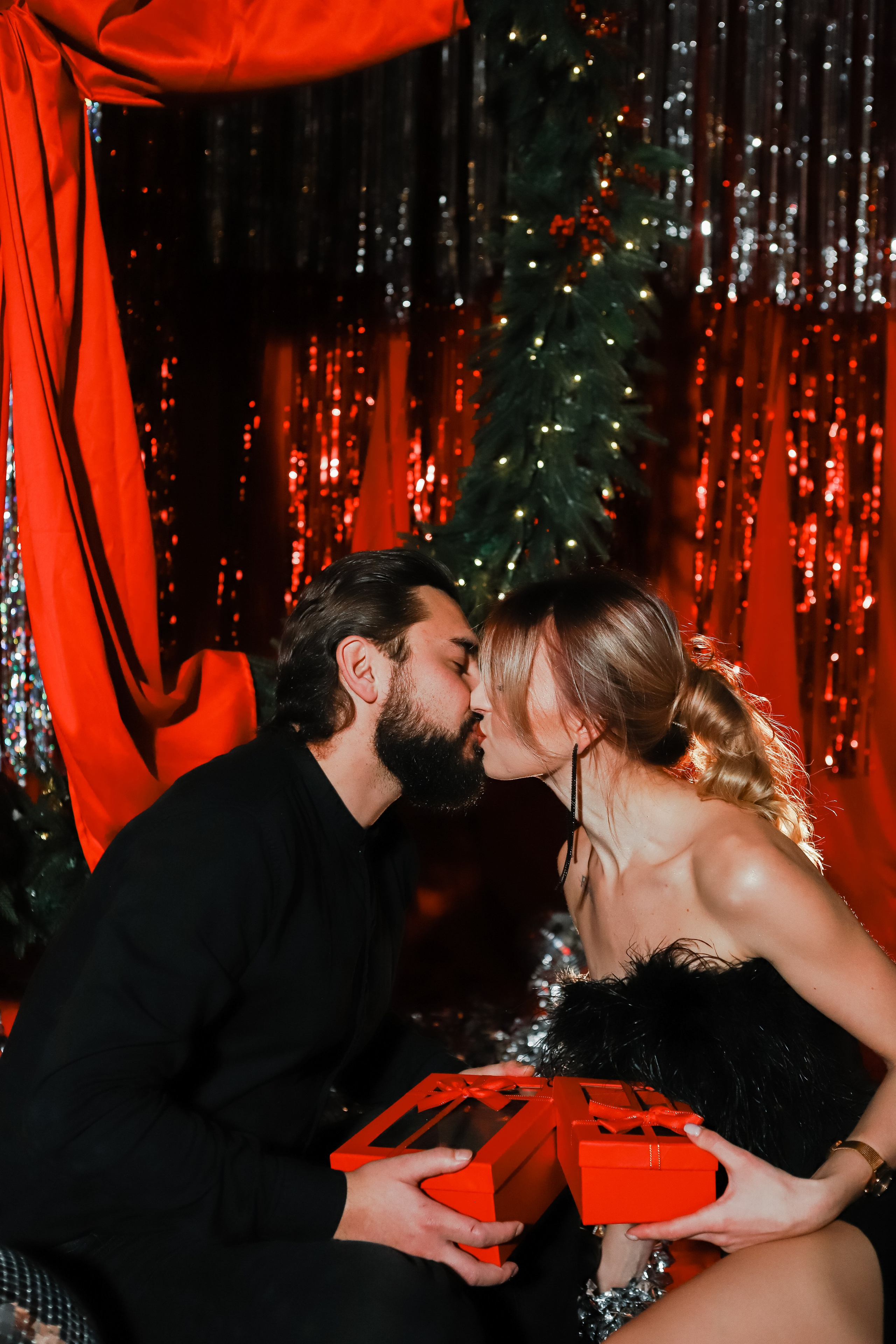 Лав стори с огоньком. Свадебный фотограф Евгения Фролова г. Каменск-Шахтинский, Донецк, Ростов