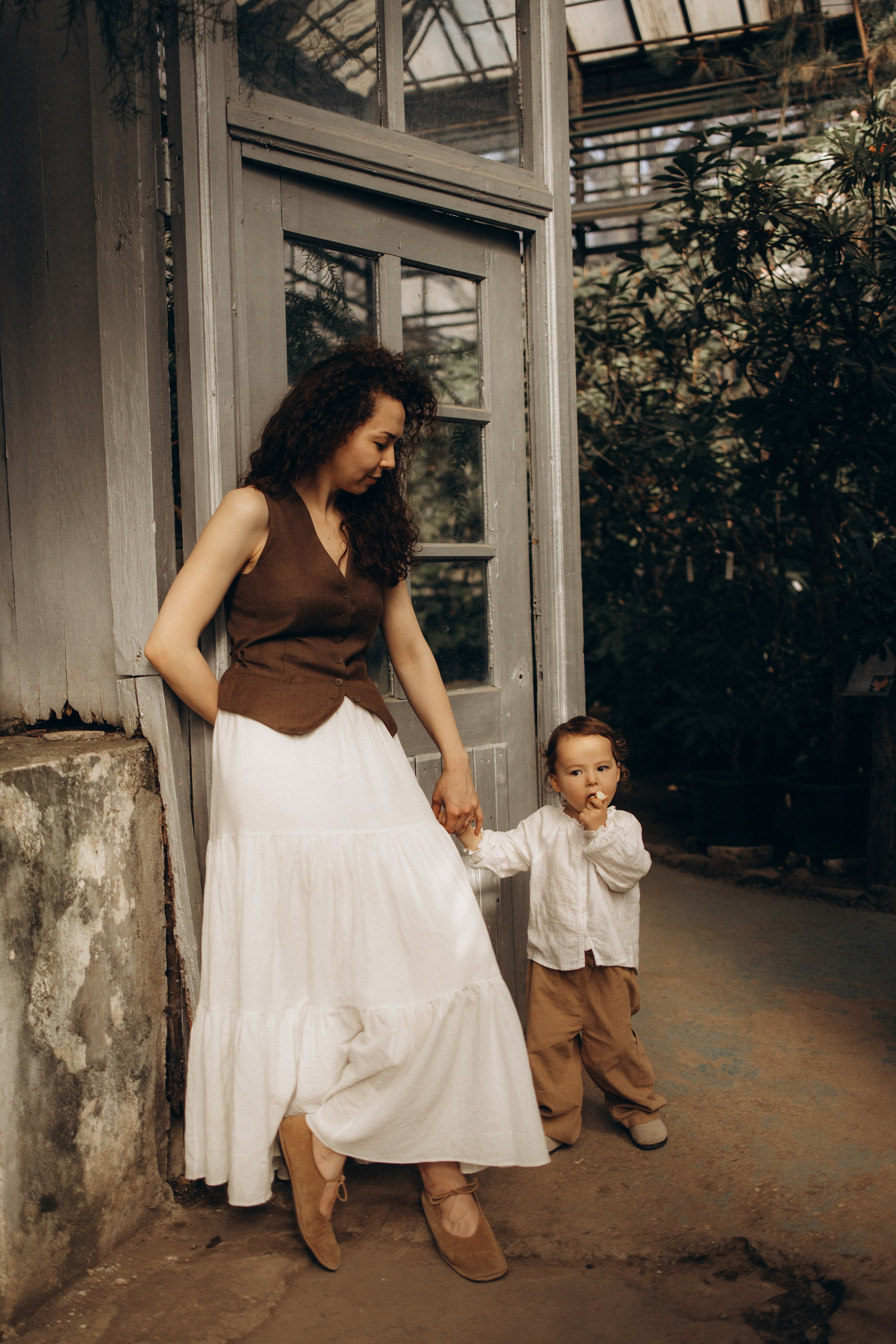 Прогулка по оранжерее. Семейный фотограф в Москве Ксения Аганина