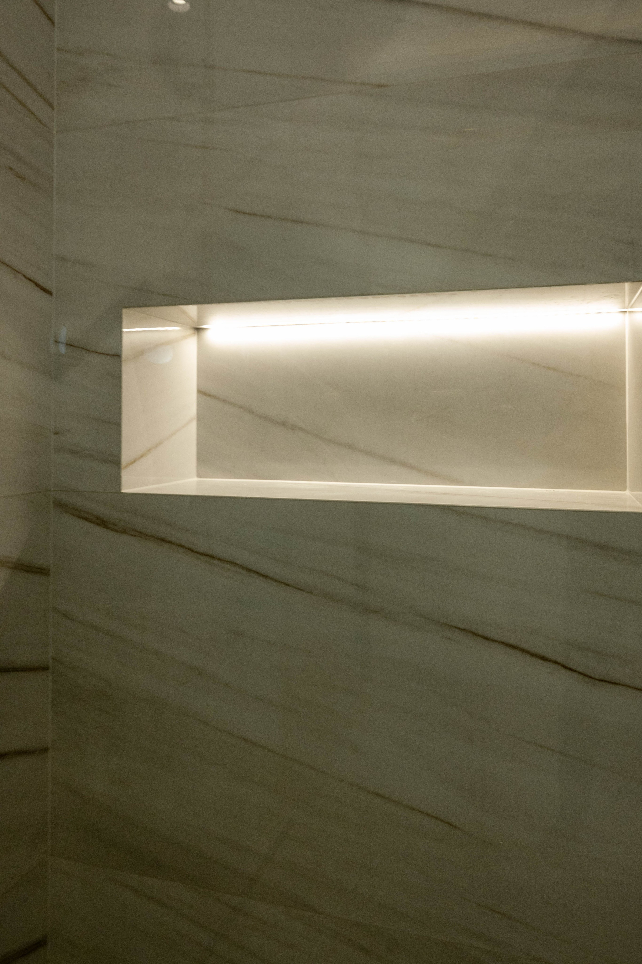 Flat. Fotograf Dmitrii Donets