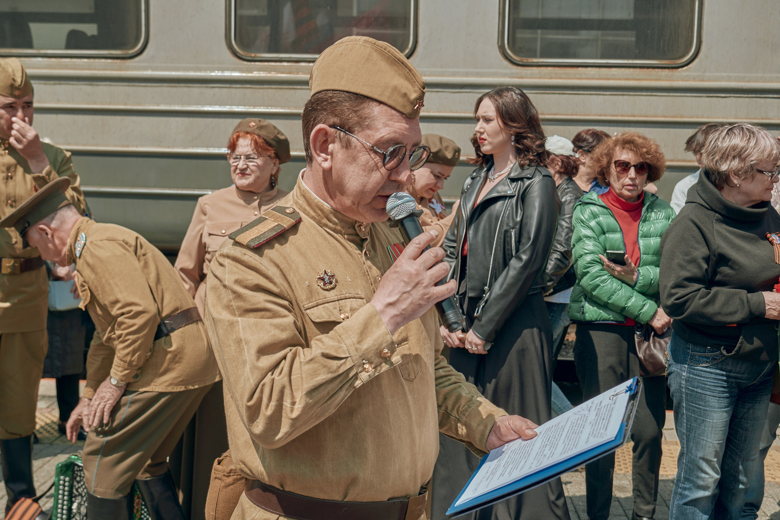 Поезд Победы!. Фотограф во Владивостоке