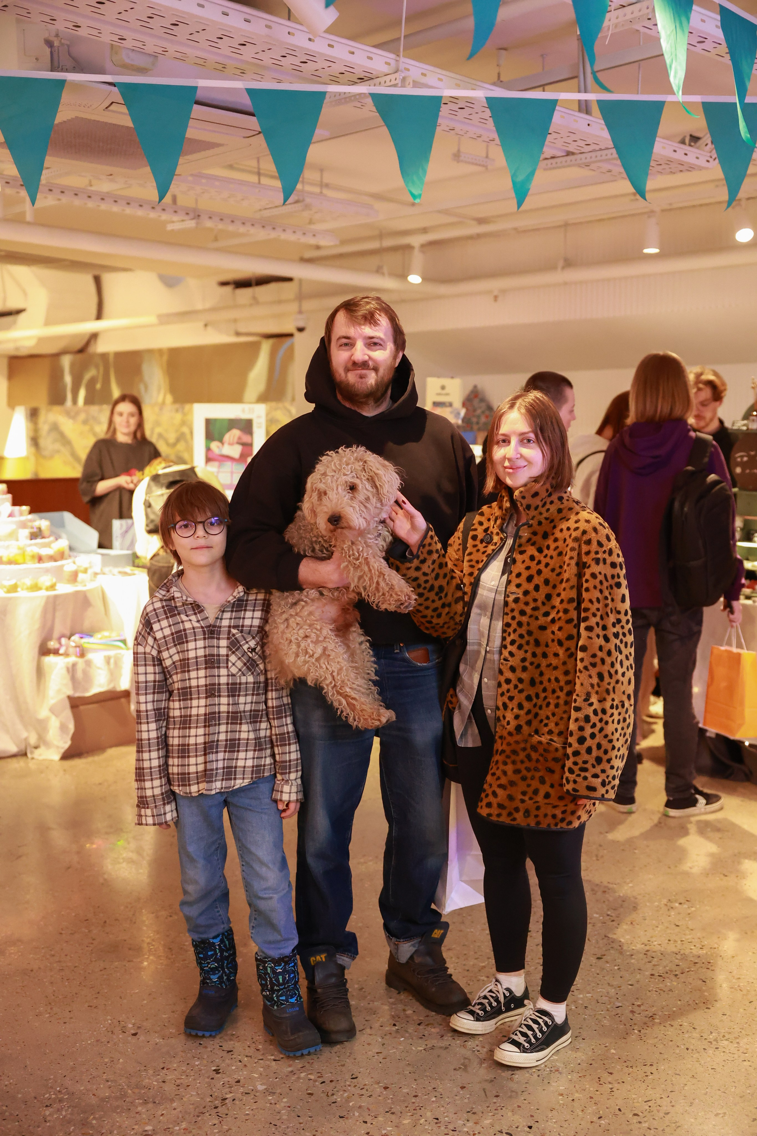 2–3 марта 2024 в пространстве «Три вокзала. Депо» / День 2 / фото Саша Жукова. Фотоотчеты «Ламбада-маркета»