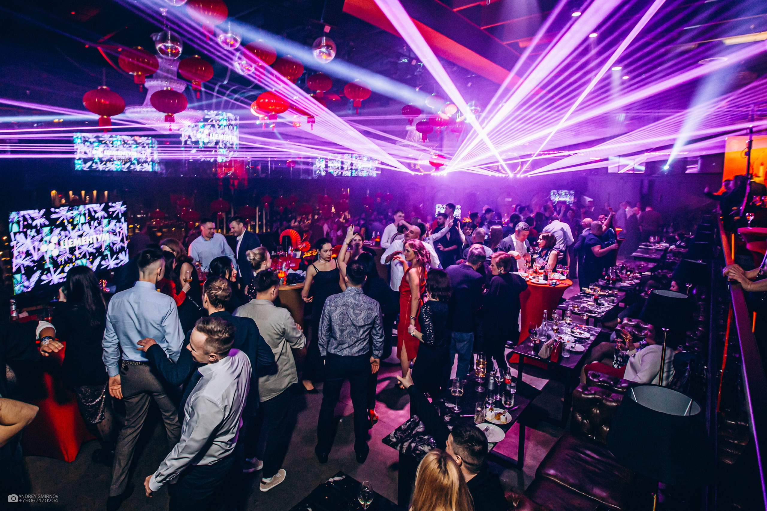 НОВОГОДНИЙ КОРПОРАТИВ. FOTOZ Studio / Фотовидеомейкер Андрей Смирнов