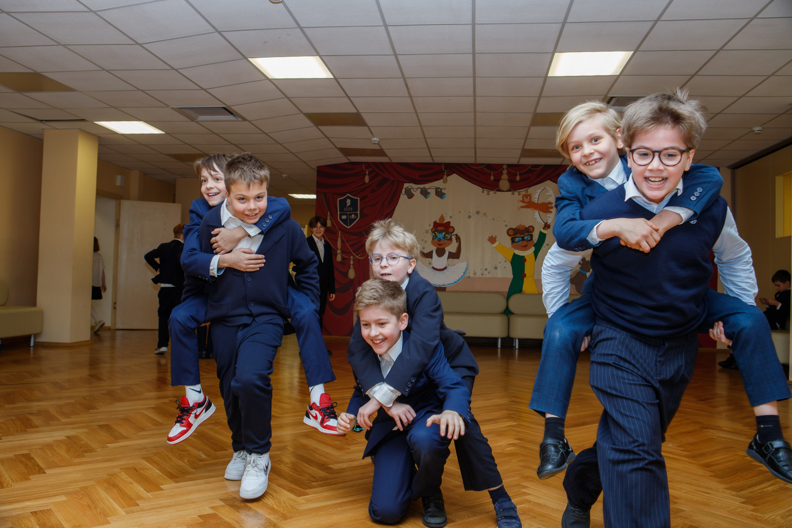 4 класс / Школа № 1529 имени А. С. Грибоедова / г. Москва. Детский и семейный фотограф Мария Киселёва. Москва