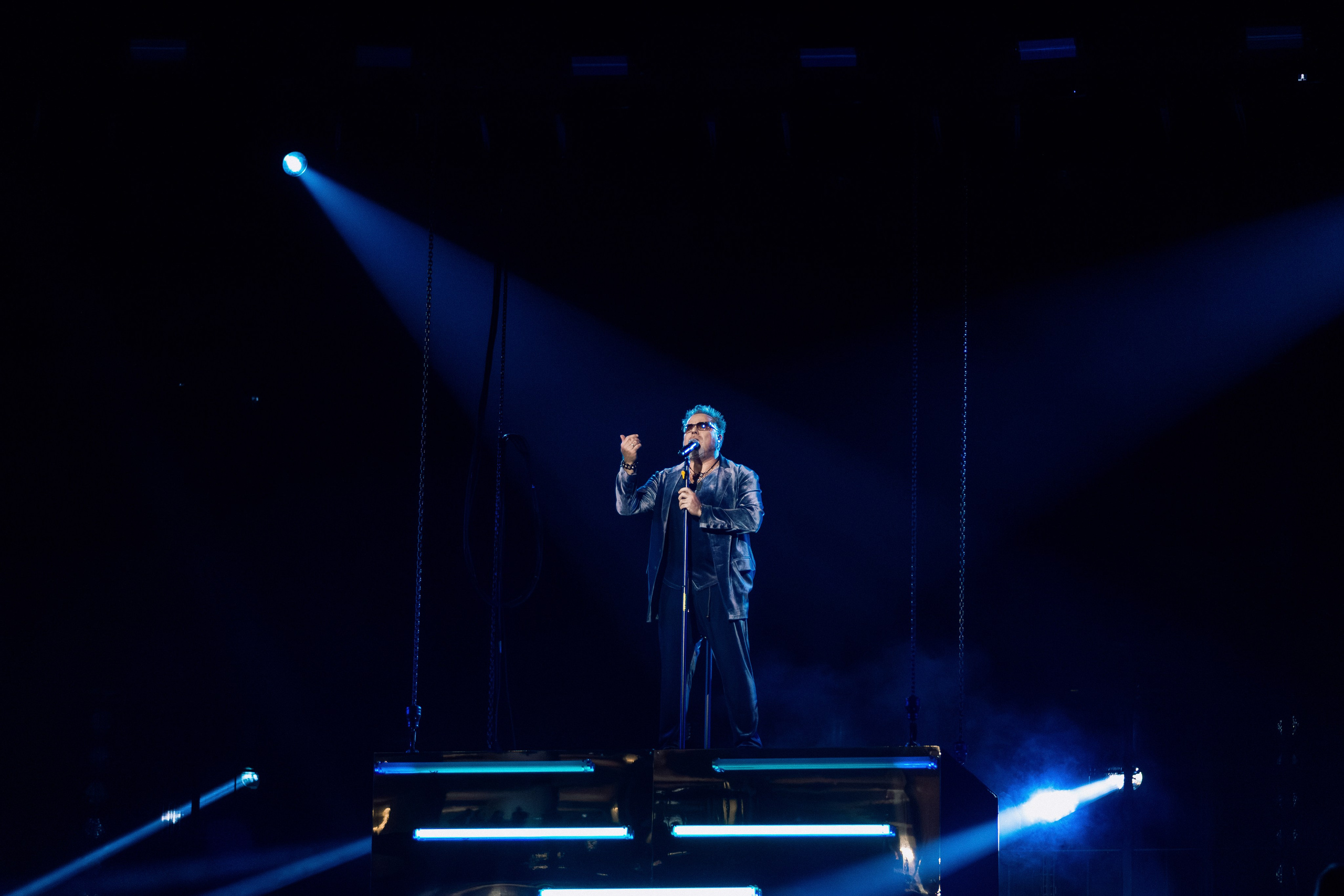 Премия Виктория 2025. Олег Левин — профессиональный концертный и бэкстейдж фотограф в Москве