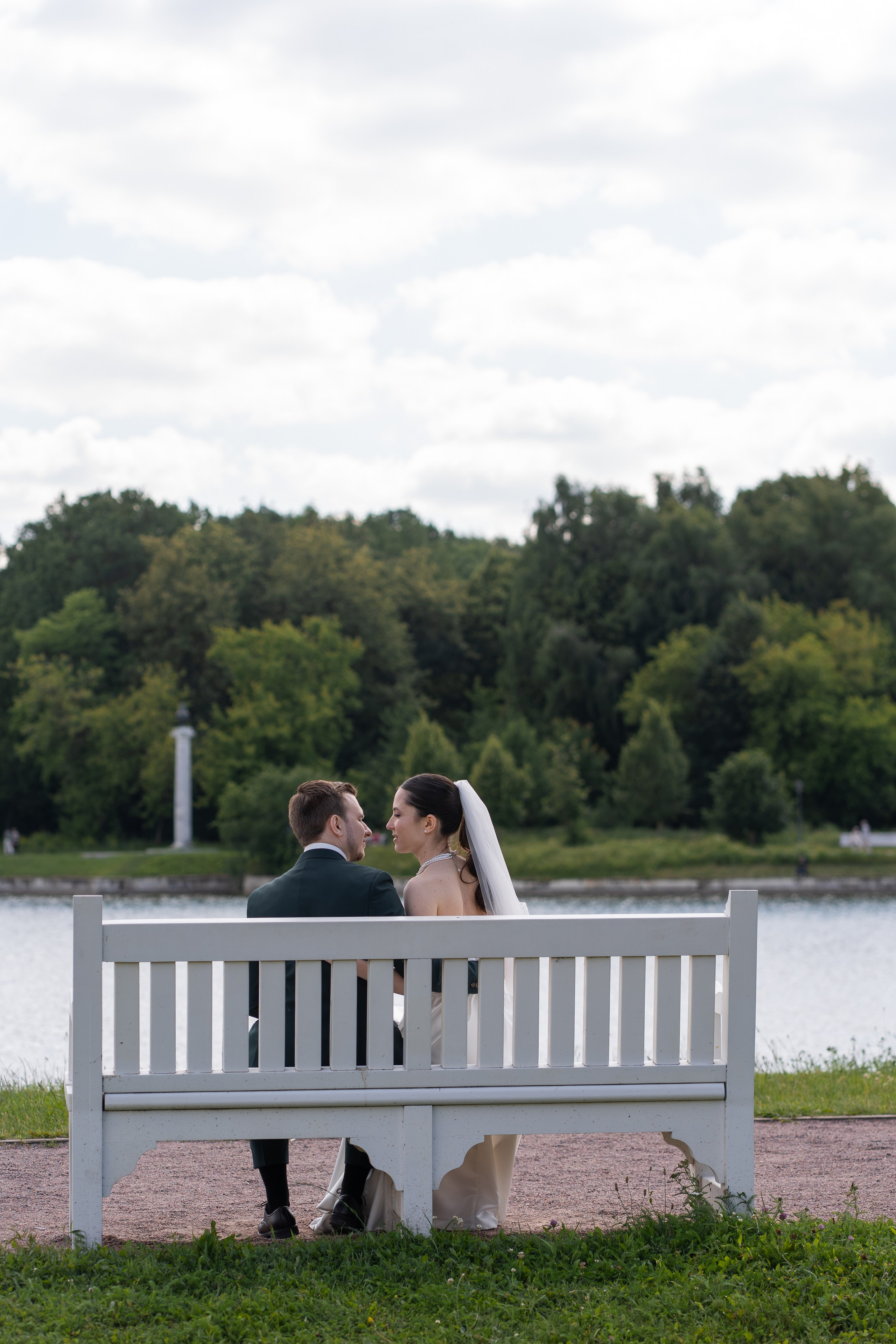 Влад и Илина в Кусково. Свадебный фотограф в Москве Анна Полушина
