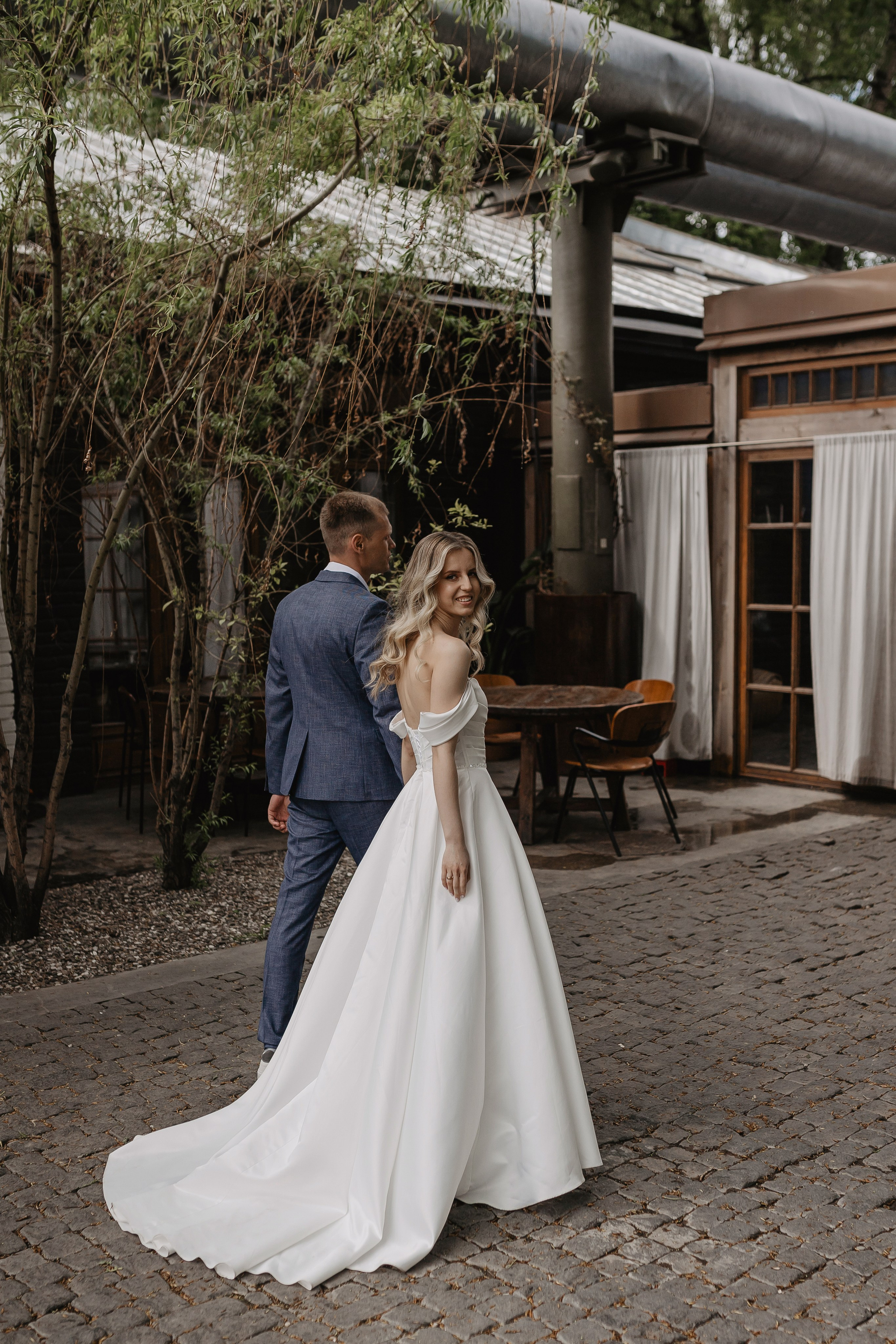 Свадебная фотосессия в пространстве Яуза