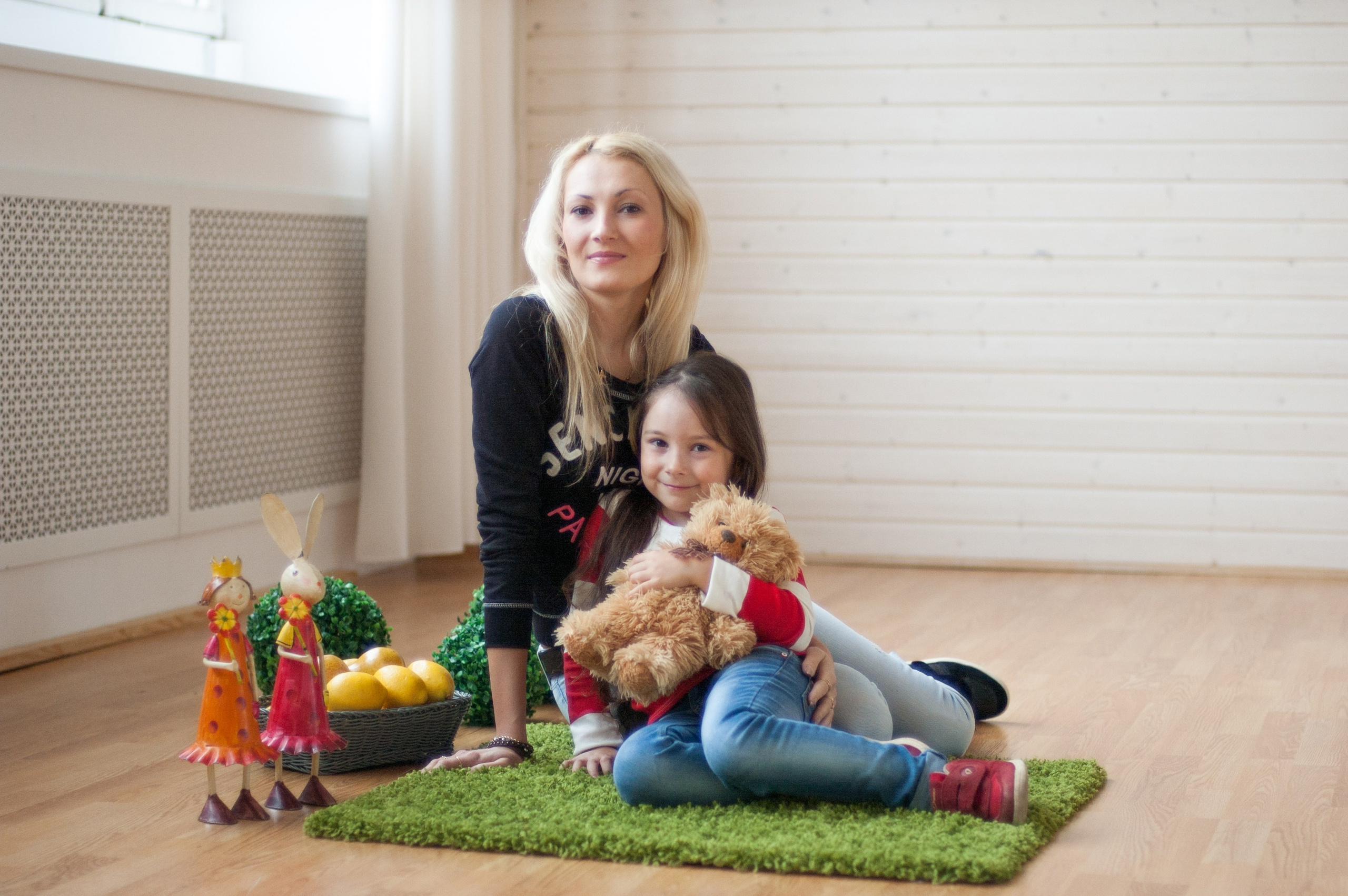 Светлана с дочерью Кристиной. Портретный креативный творческий фотограф в Казани Михаил Бушенев