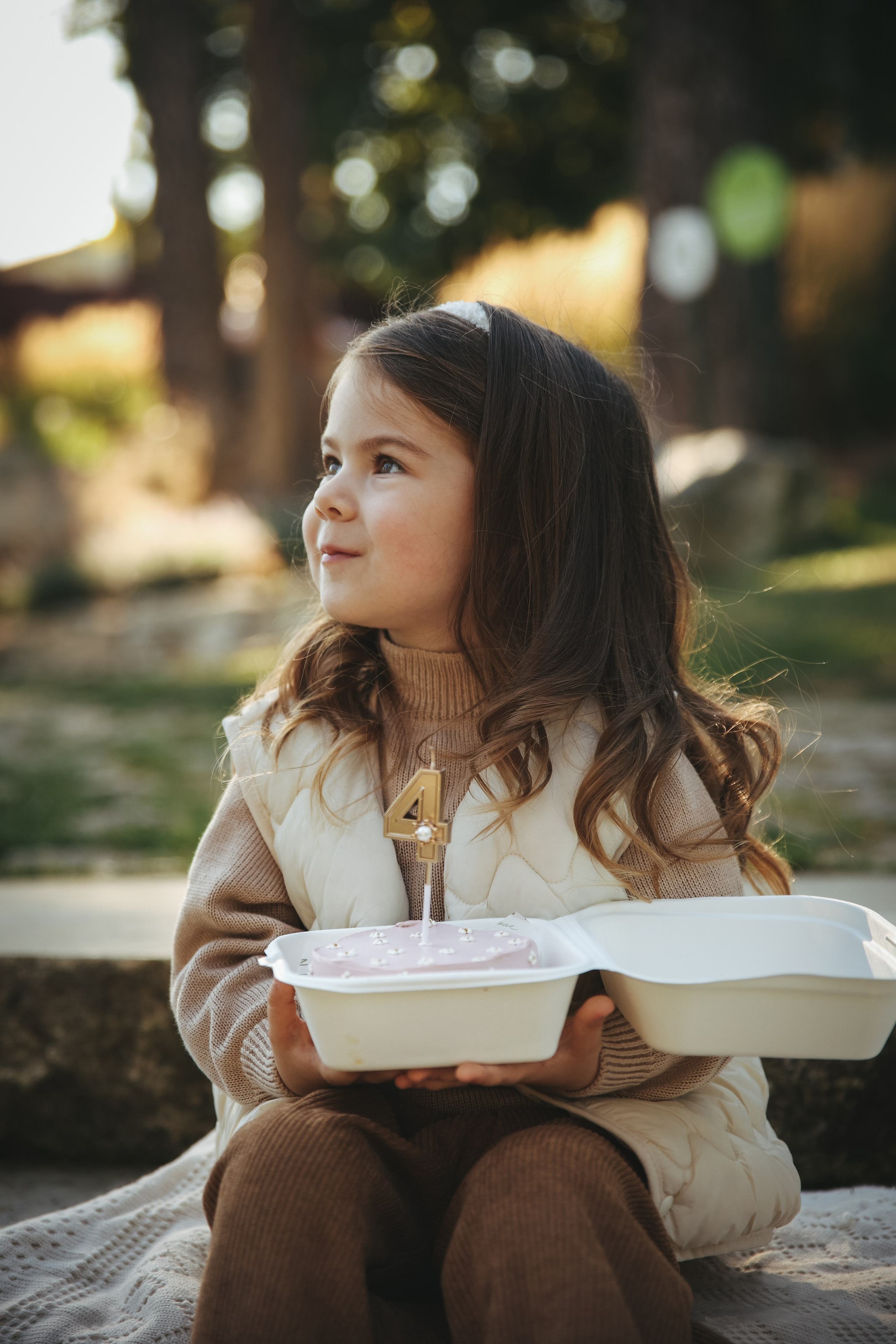 Семейная фотосессия фотосессия на день рождения мама и дочка. Фотограф Владимир Москва