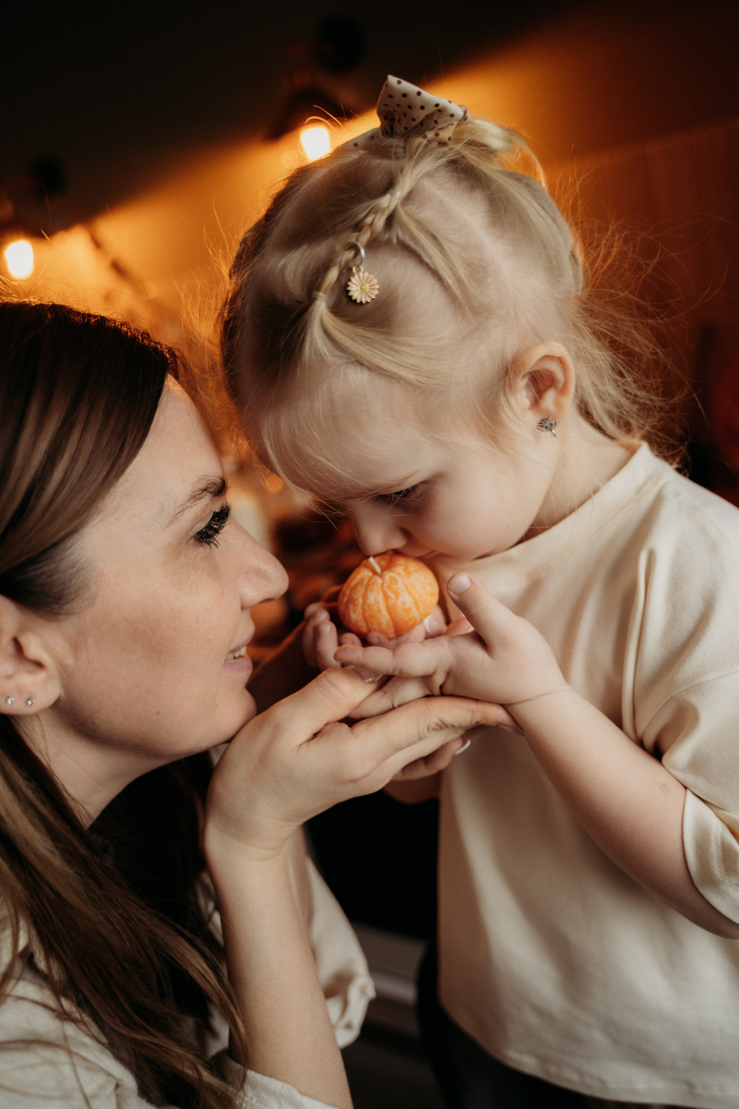 Семья на кухне