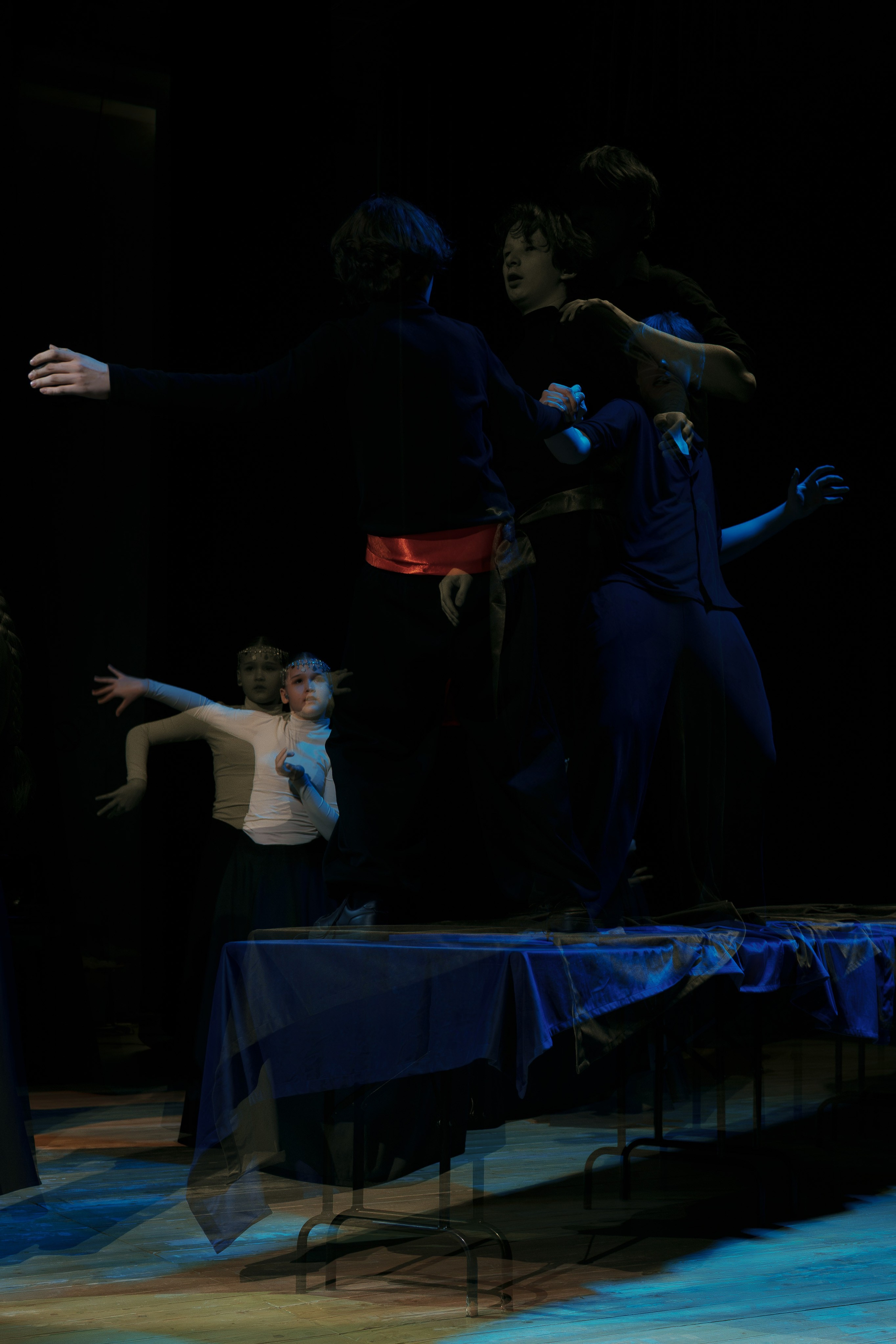 Спектакль «Демон» в постановке театральной студии «Волшебный мир театра». Фотограф Евгений Егоров