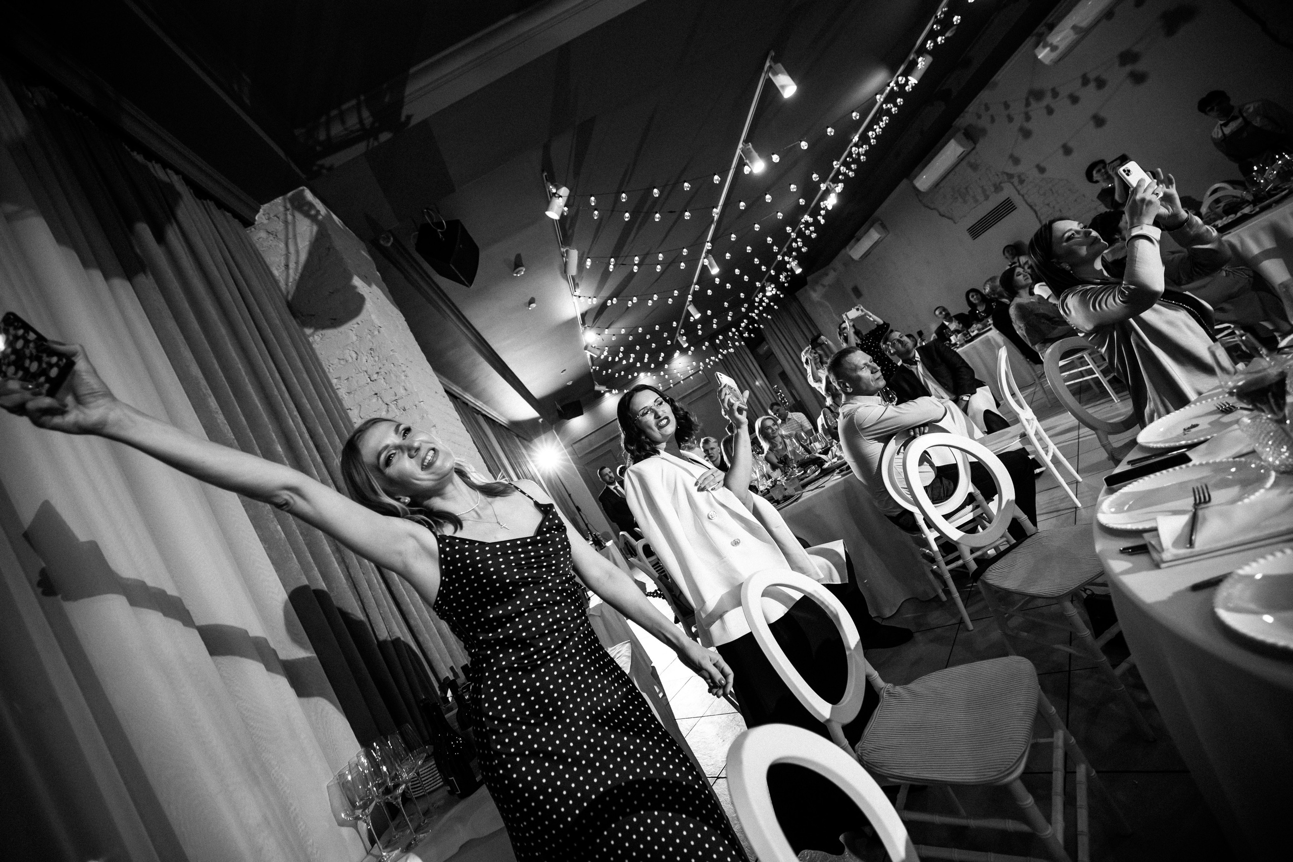 2023-06-23 Выпускной МБОУ СОШ № 10. Фотограф в Красноярске