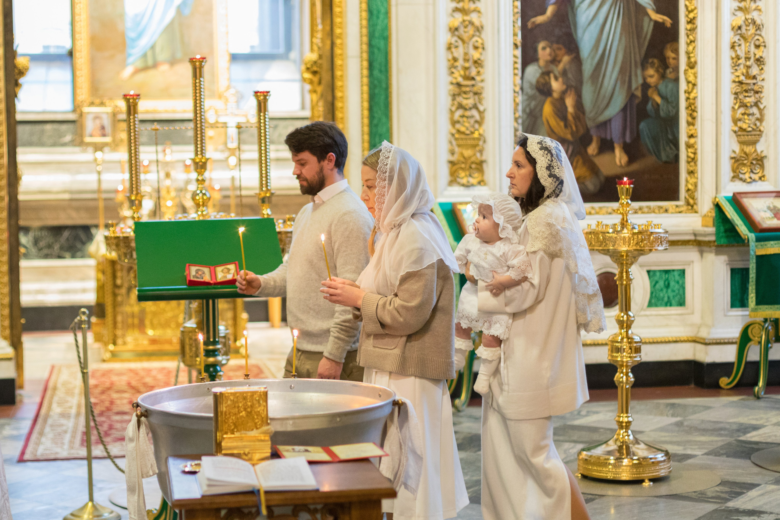 Крещение в Исакиевском соборе. Детский и контент фотограф Надя Волкова Санкт-Петербург
