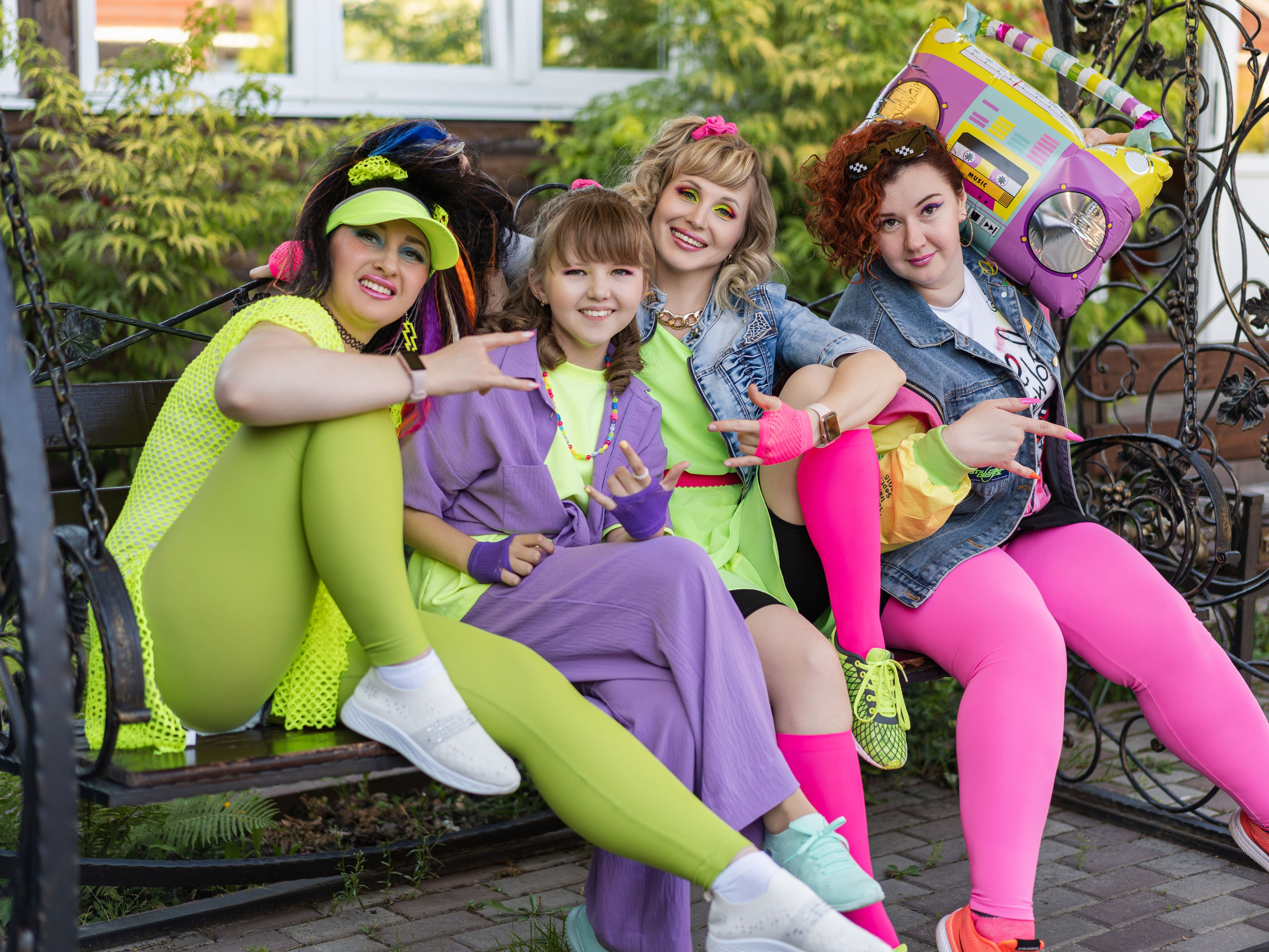 День рождения в стиле 90х. Фотограф Москва