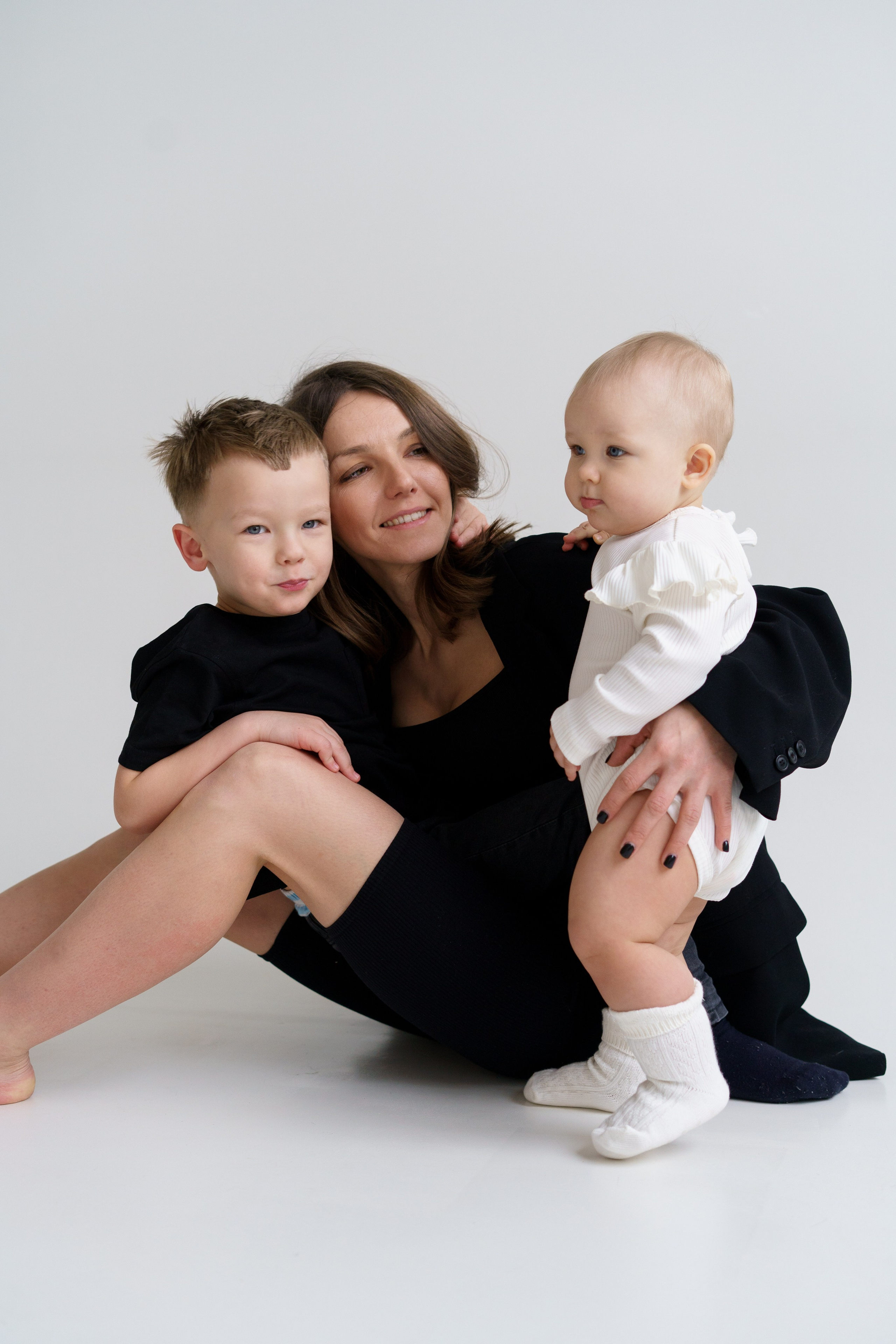 Наталья, Варя, Матвей, Саша. Главная