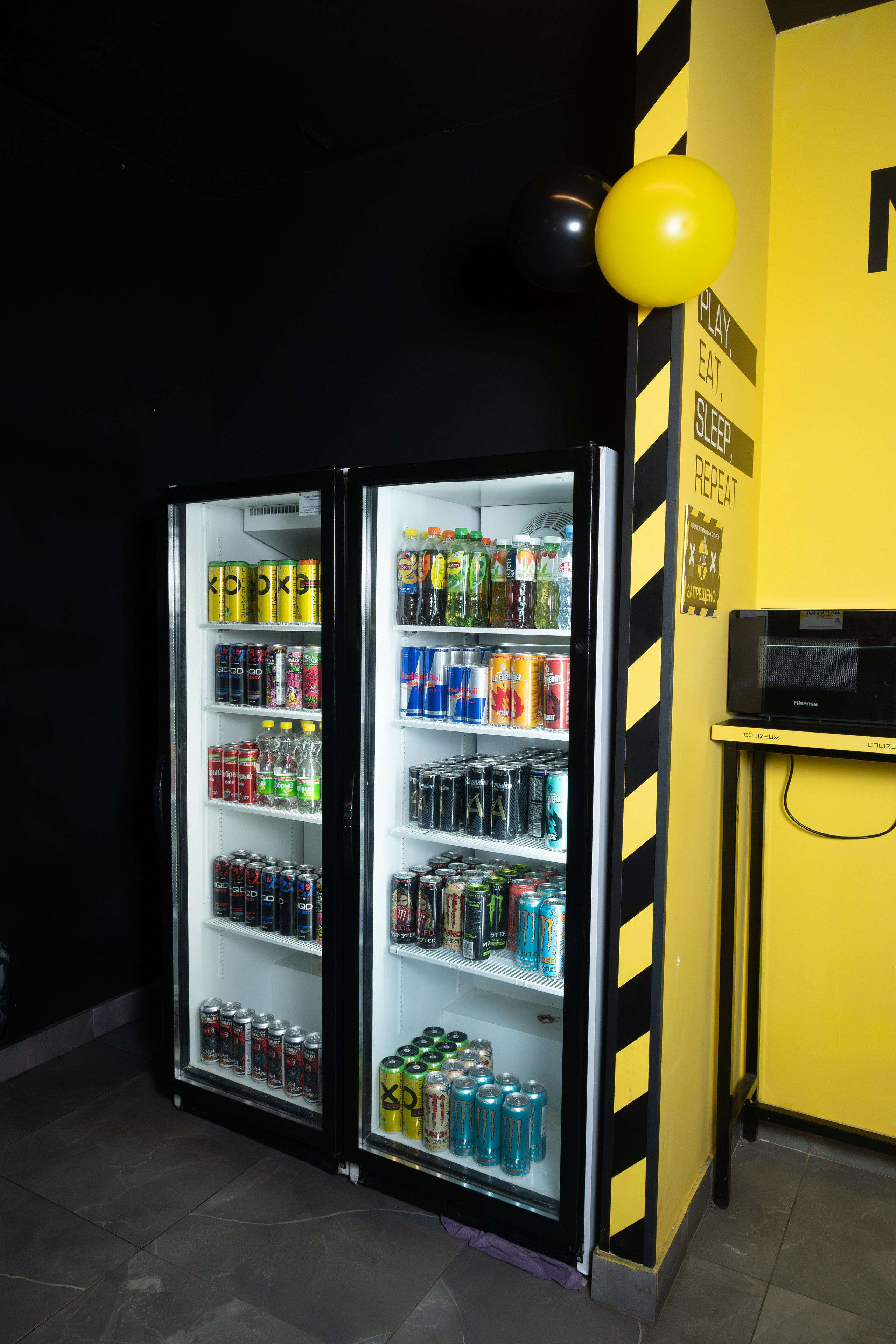 Репортаж в киберспортивном клубе Kolizeum. Фотограф мероприятий в Москве