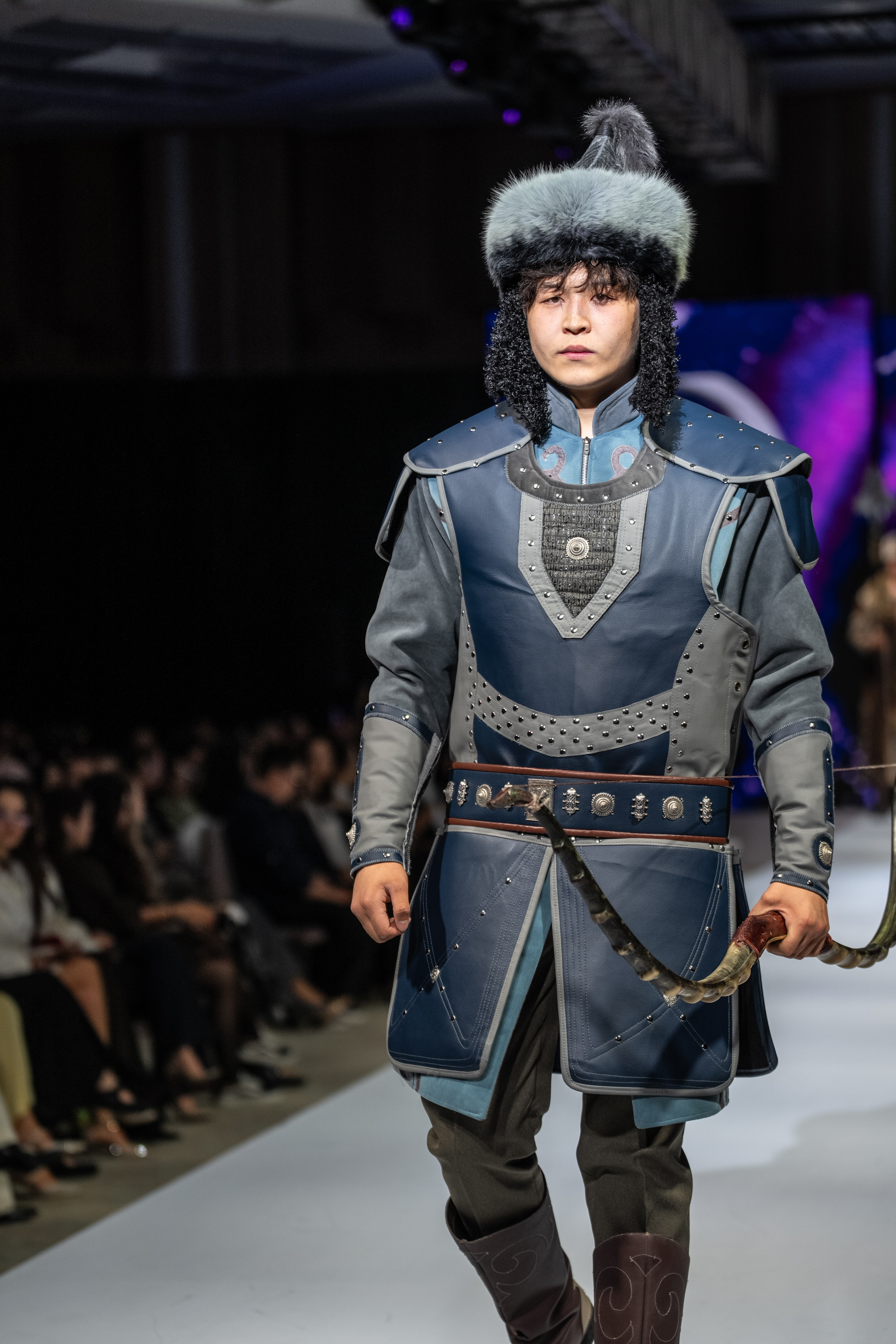EURASIAN FASHION WEEK Lo Zarata. Сайт Алматинского НЮ АРТ, будуар и фэшн фотографа Дениса Карпенко