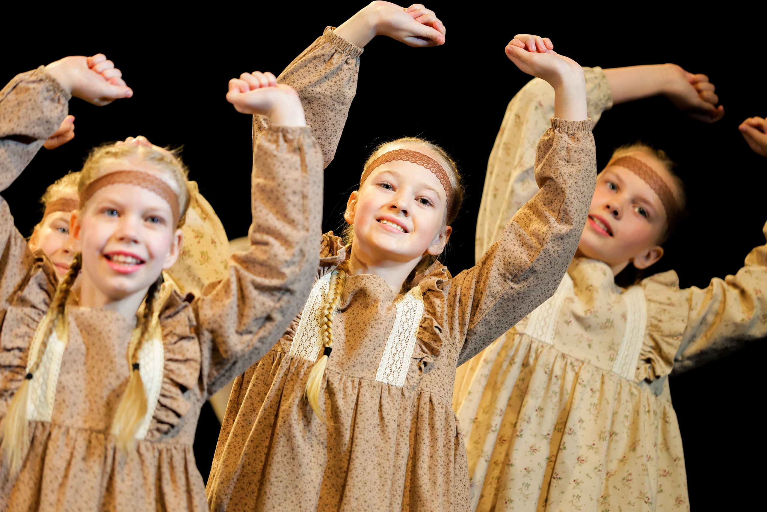 Новое Поколение. Портретный Фотограф Александр «Konevtsoph» В Санкт-Петербурге