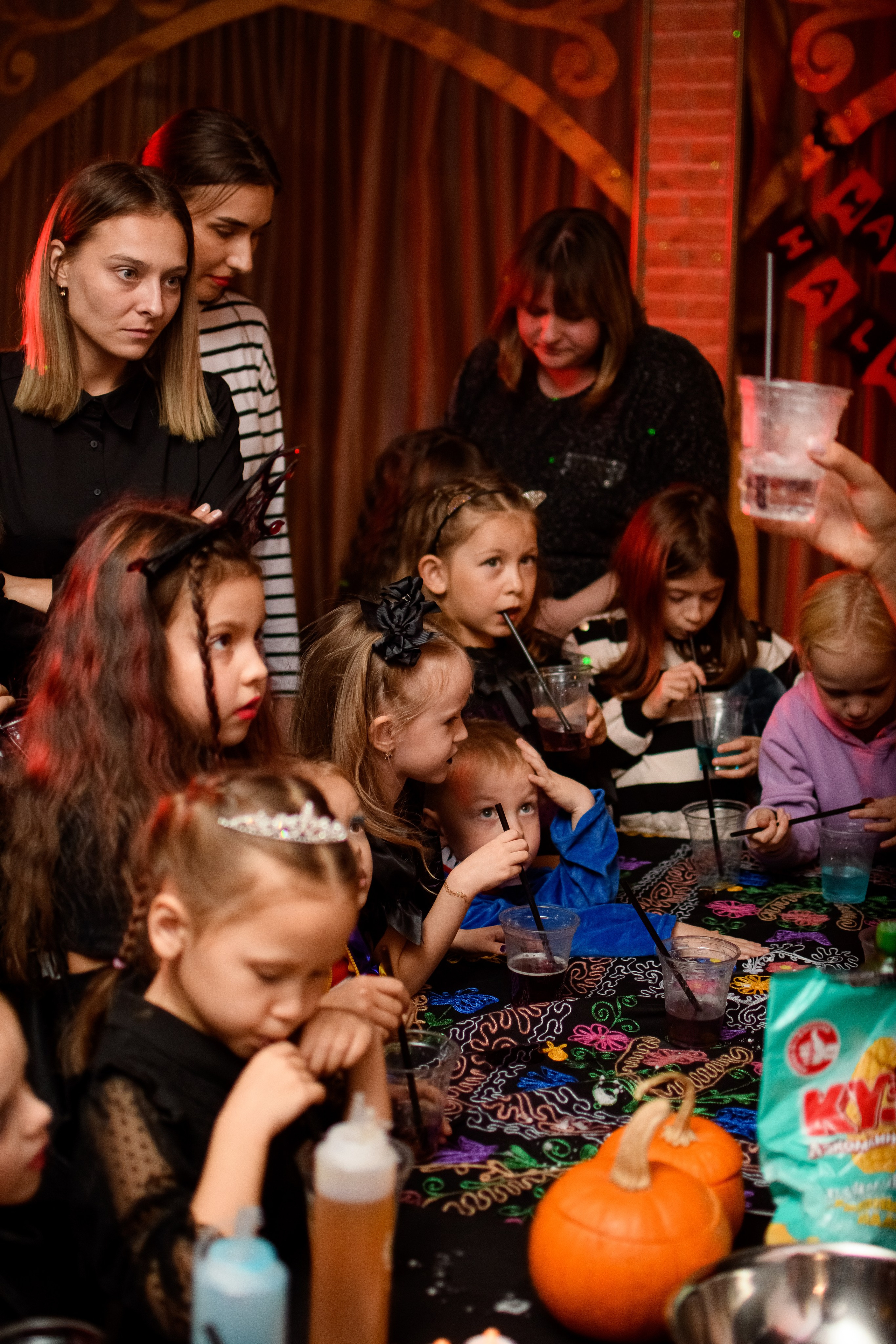 HALLOWEEN. Photokarish