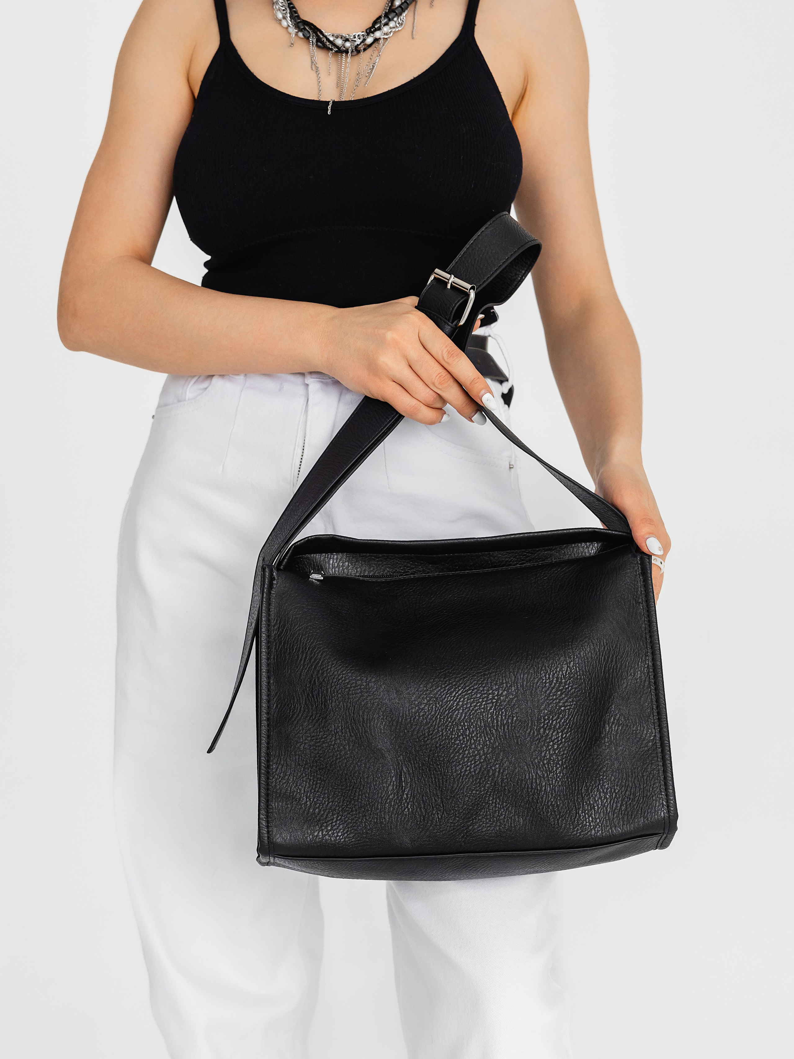 WB: Сумка. Фотограф и видеограф в Улан-Удэ: Аюна Габагуева и Артём Шаханов