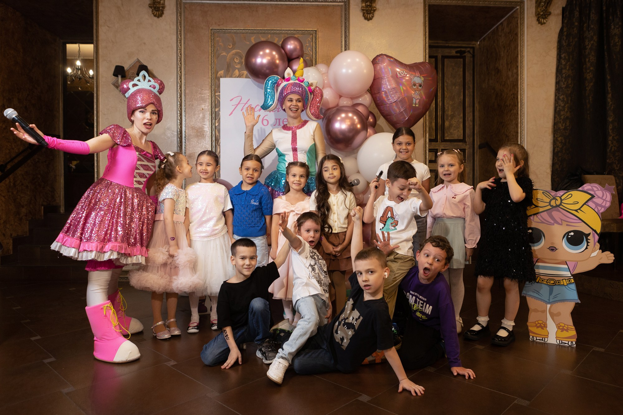 День Рождения Анастасии в ресторане Инконтро. Фотограф в Оренбурге. Профессиональный фотограф