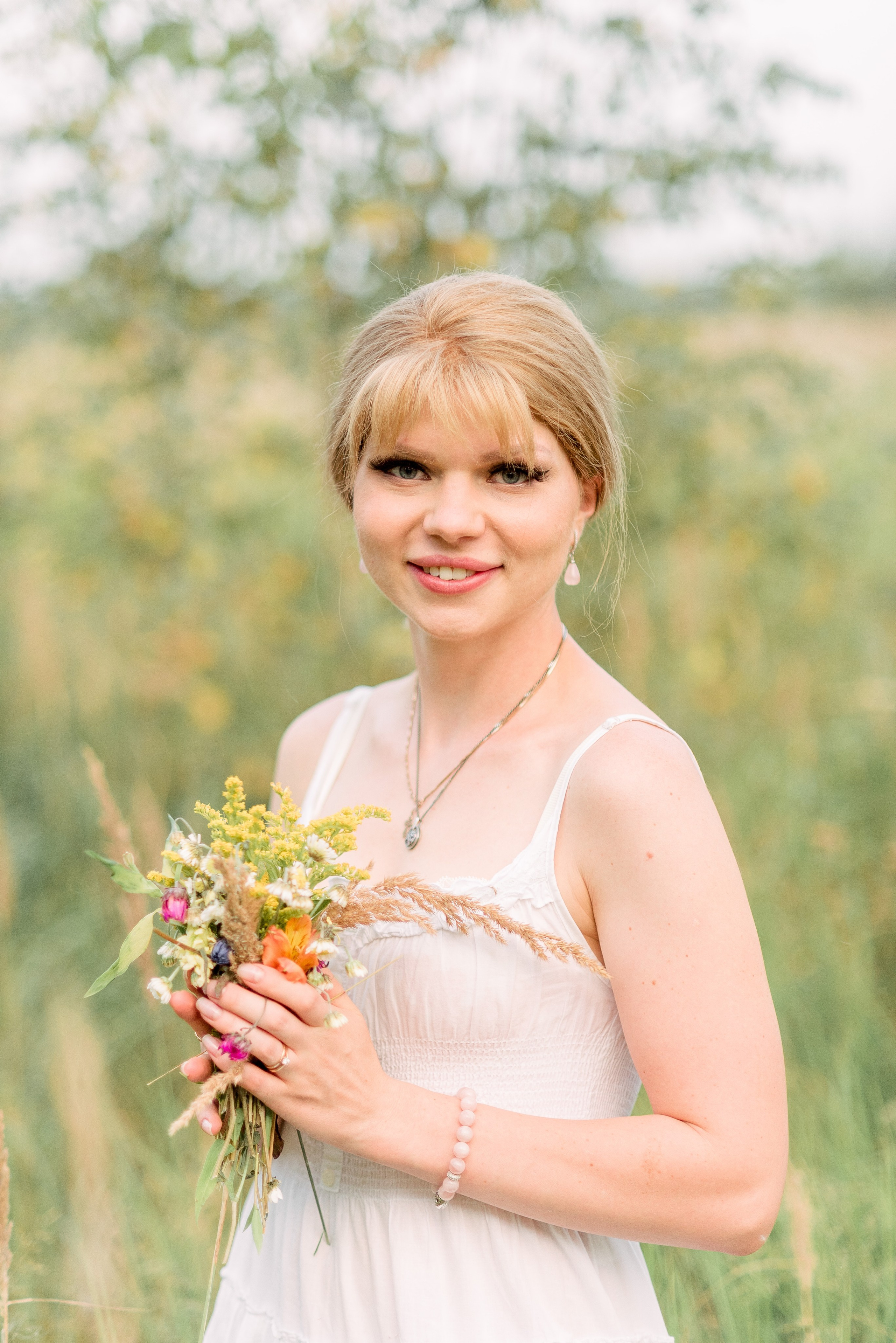 В поле. Фотограф Юлия Попова