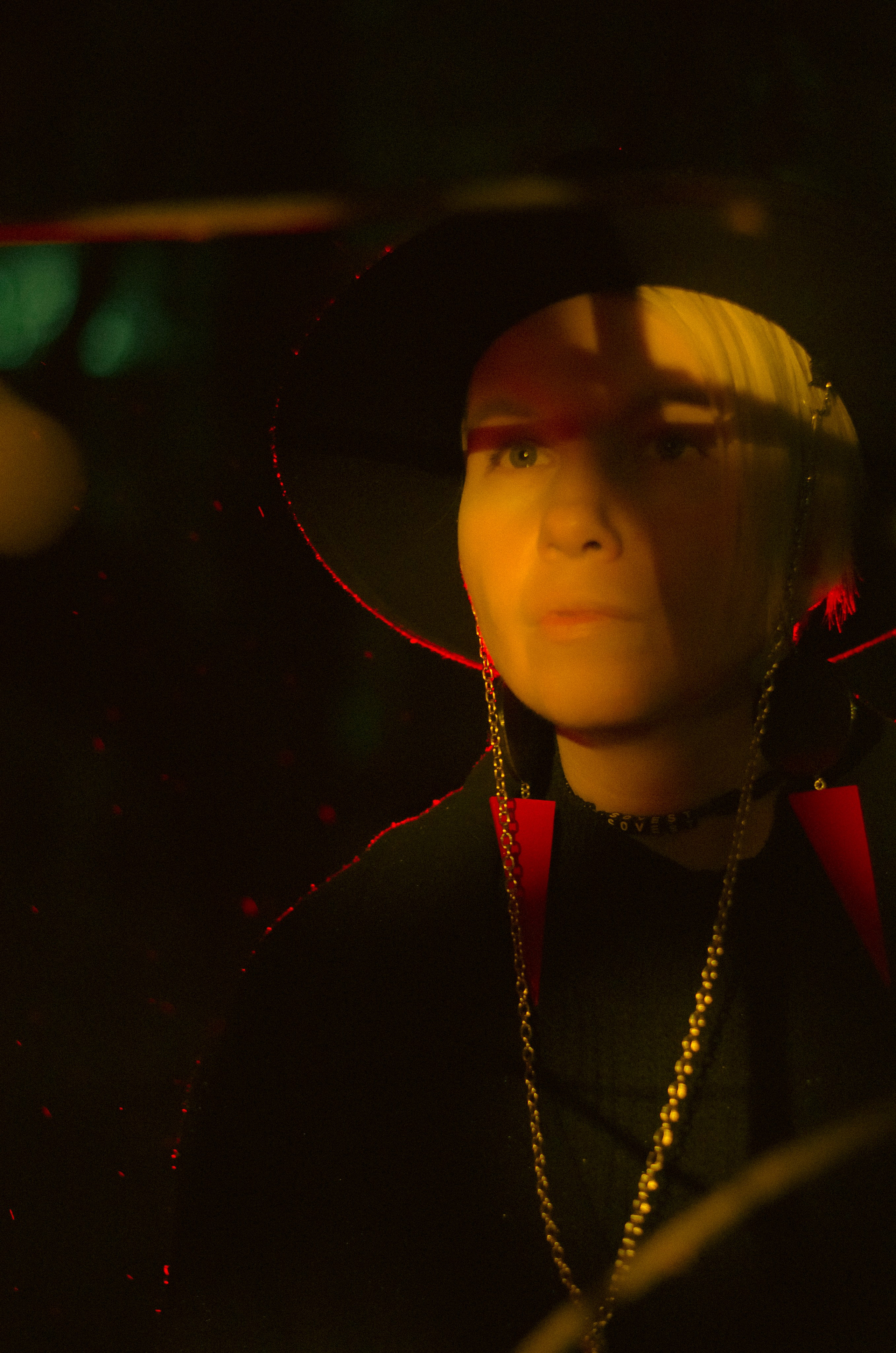 Саша. Просто свет