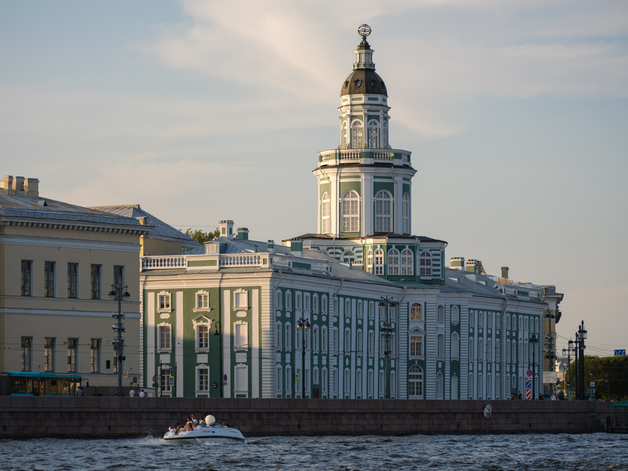 По рекам и каналам Санкт-Петербурга 2026