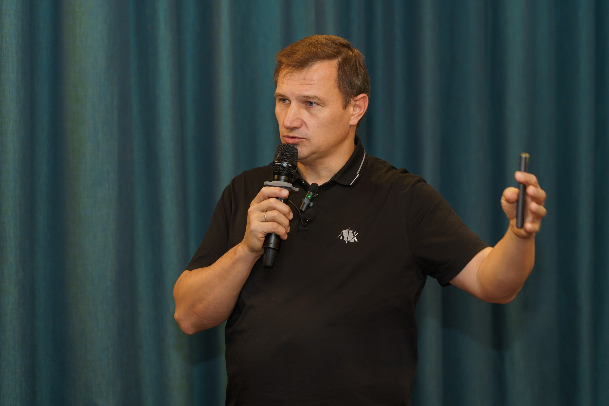 Выступление спикера. Photomantis