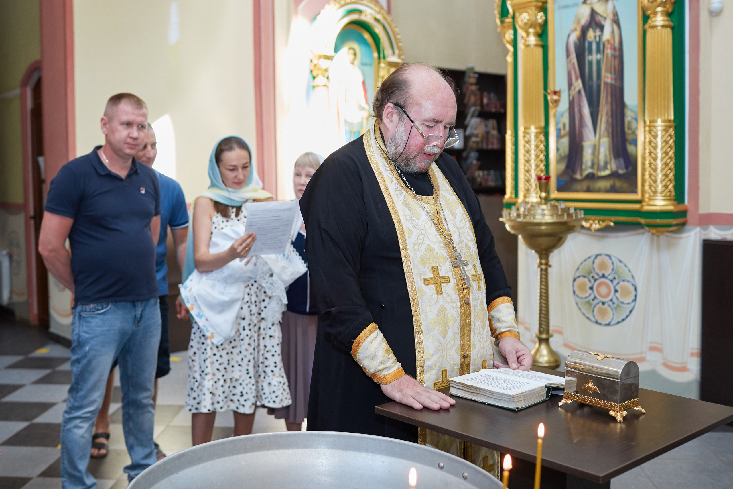 Крещение в храме Троицы Живоначальной г. Самара. Свадебный и семейный фотограф в Самаре Грибцова Людмила