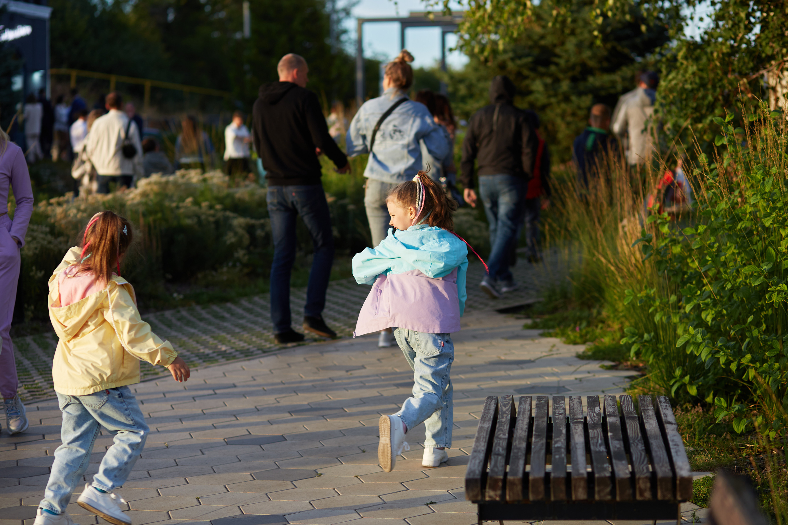 Прогулка на вертолётной площадке. Свадебный и семейный фотограф в Самаре Грибцова Людмила