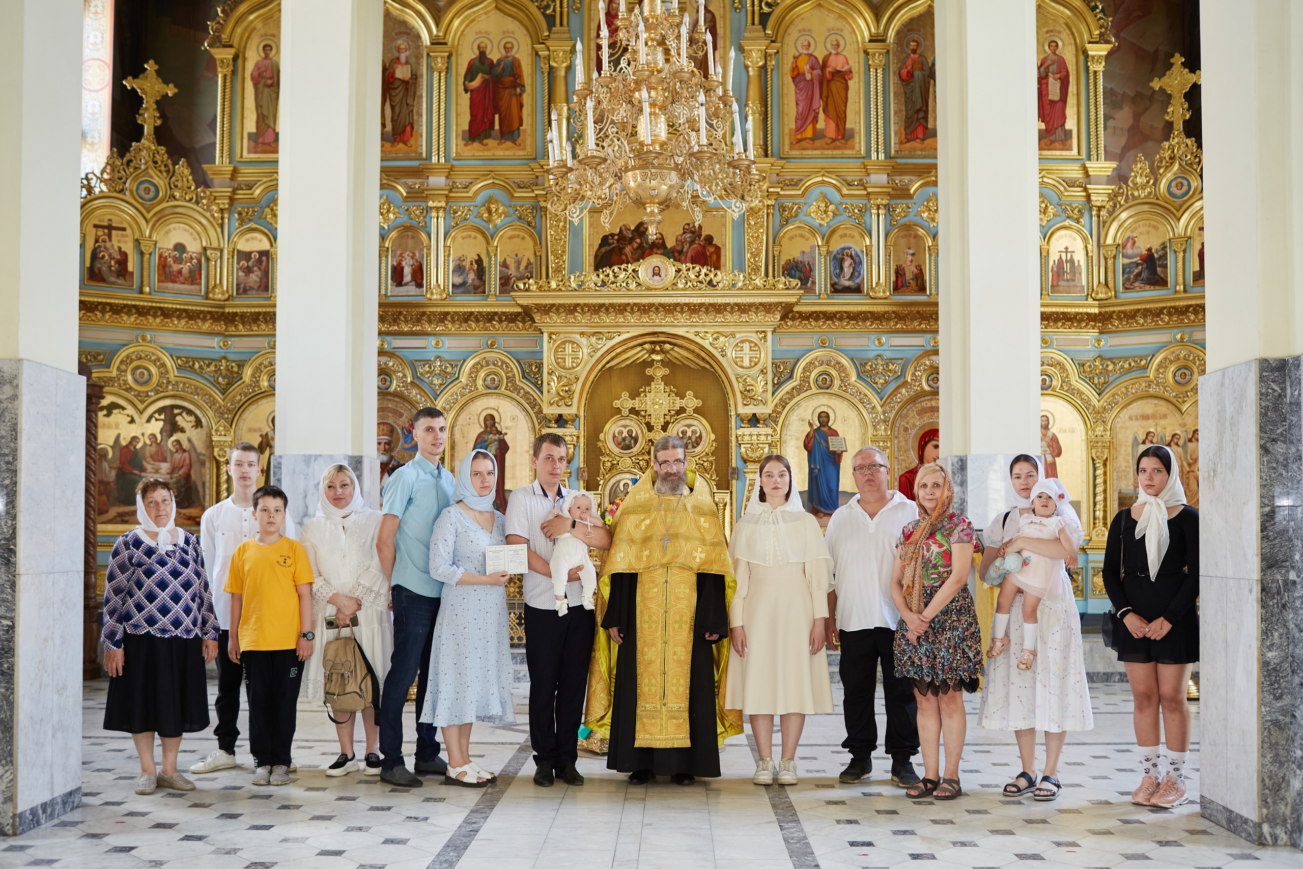 Крещение в Церкви Казанской иконы Божией Матери. Свадебный и семейный фотограф в Самаре Грибцова Людмила