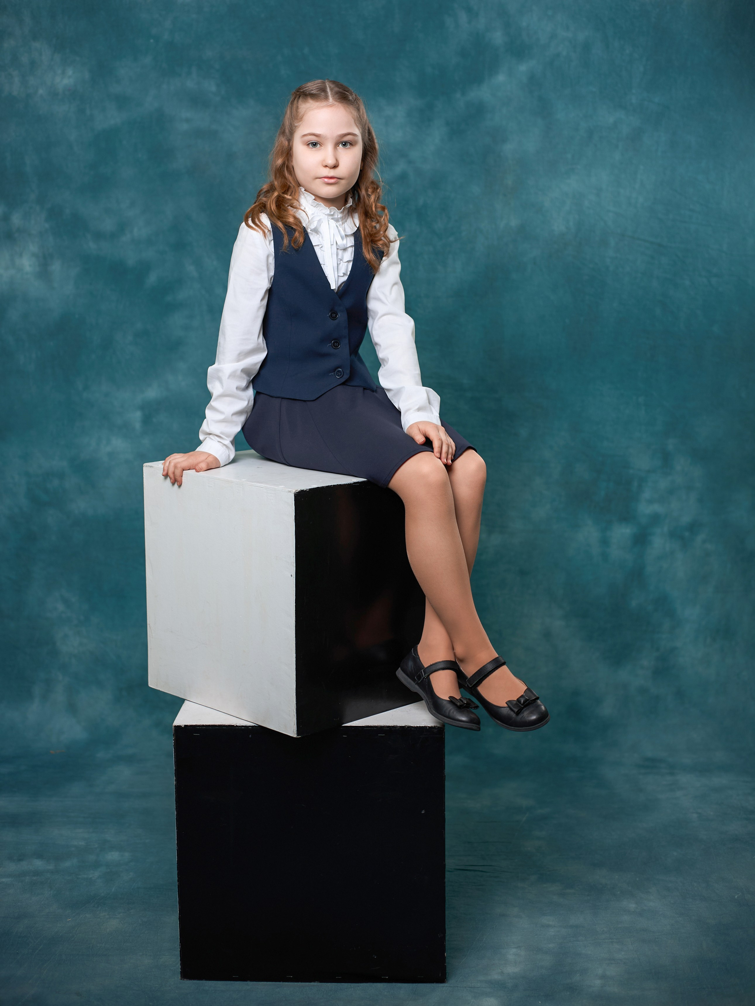 Школьный альбом "Кубы бирюза". Выпускные альбомы в Тюмени для школ, садов, вузов спортивных секций