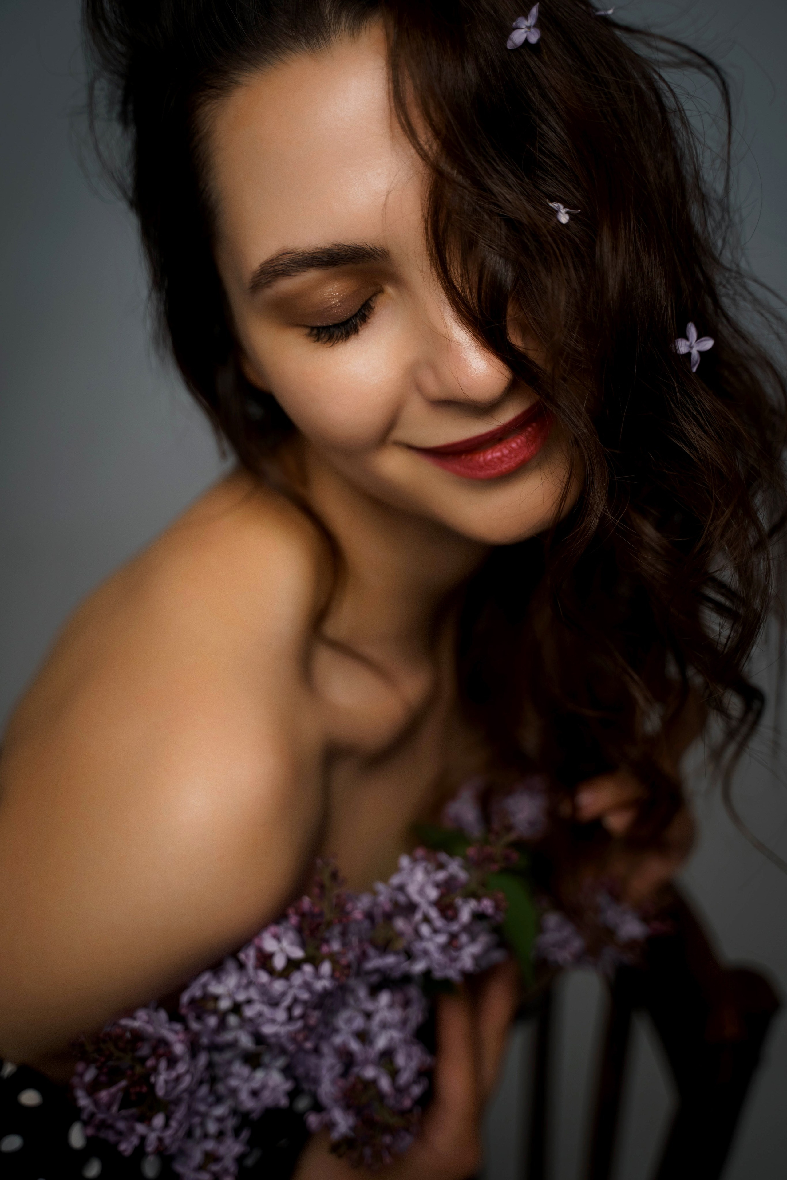 Аня и сирень