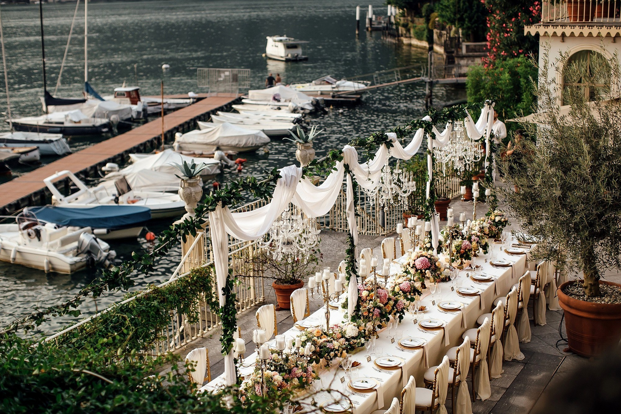 Decor and details. Любовь Чуляева — свадебный фотограф в Москве и Европе