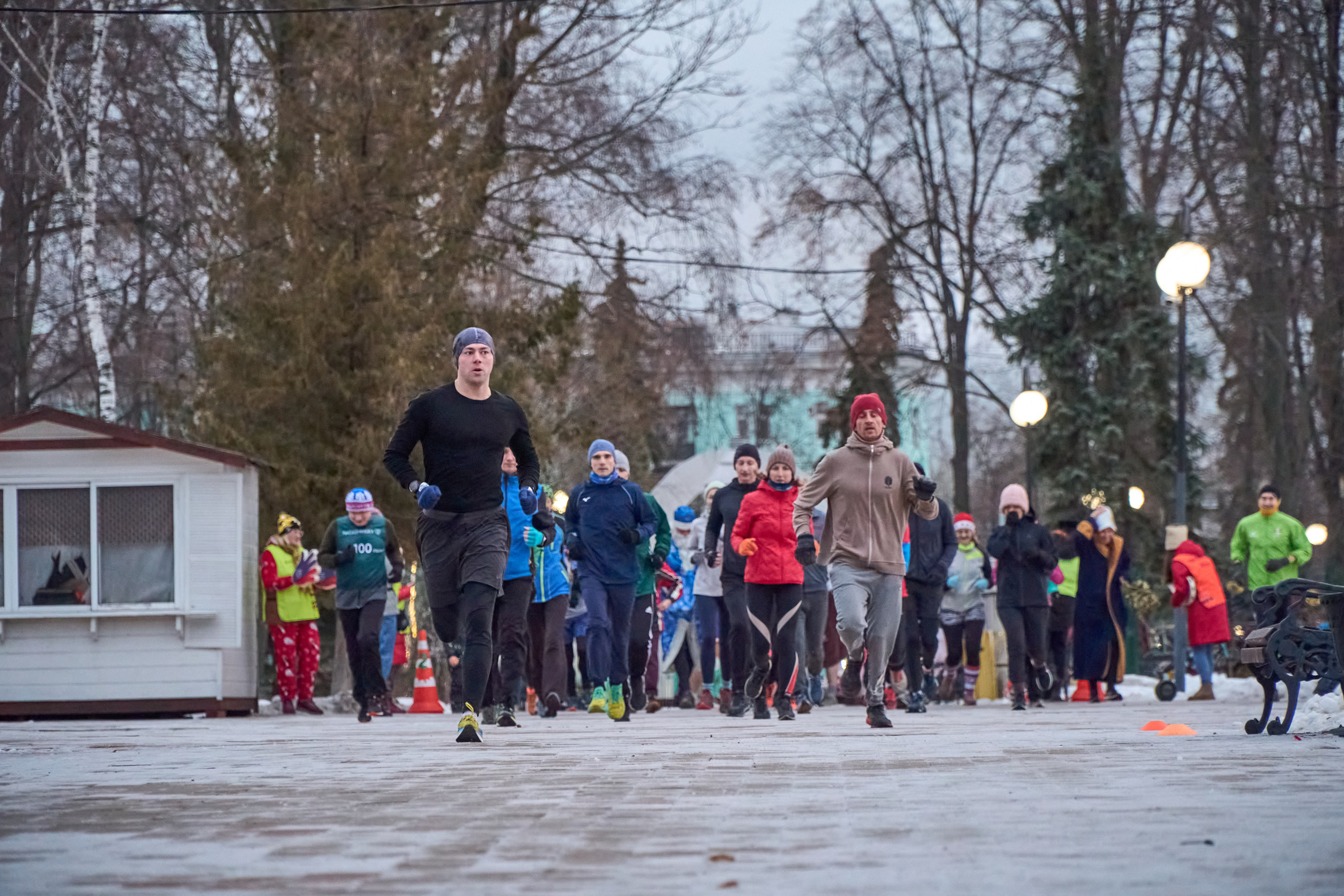 5 вёрст Наташинский 29 декабря 2025. Роман Капилюшов. Бег. Фото. Видео. г. Люберцы