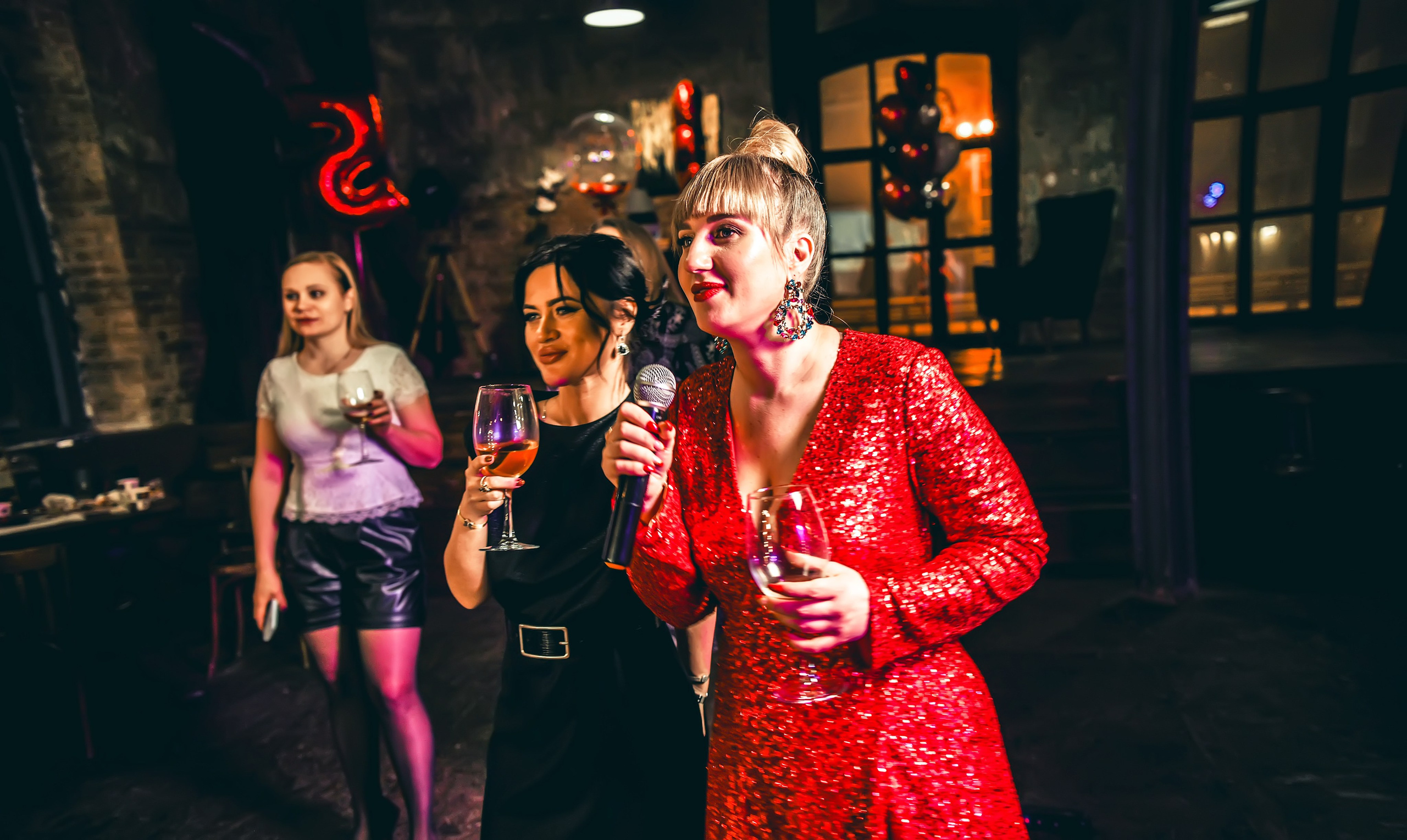 Тематическая вечеринка на юбилей 35 лет. Свадебный, семейный, детский, контент фотограф в Омске Максим Ильин